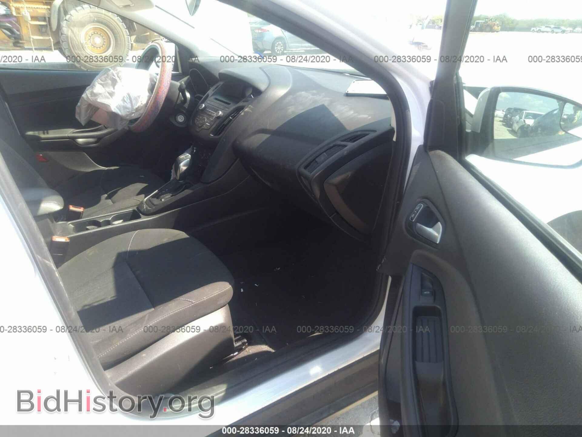 2016 FORD FOCUS - VIN: 1FADP3F24GL345750 - Photo 5