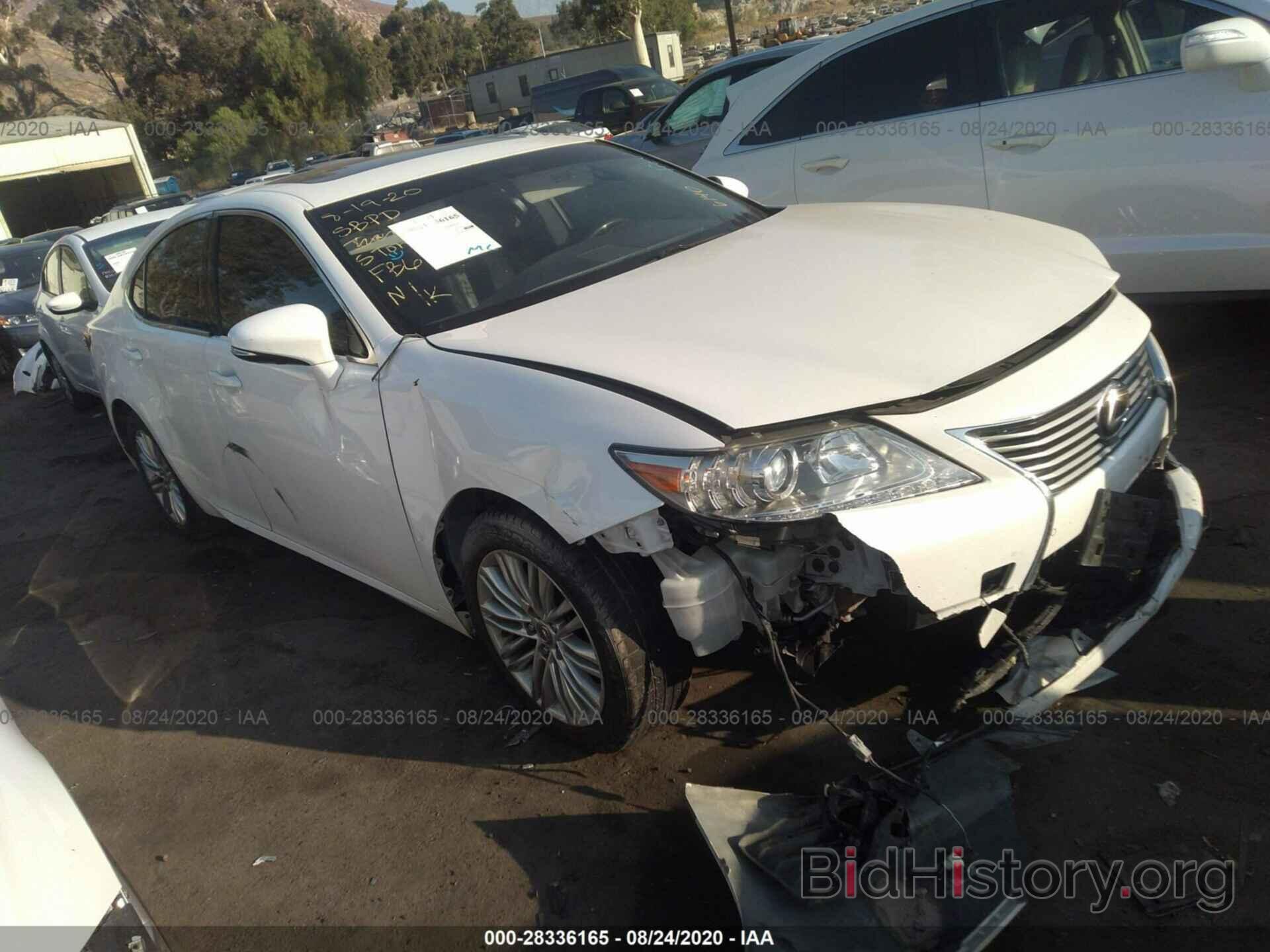 Фотография JTHBK1GG5F2156140 - LEXUS ES 350 2015