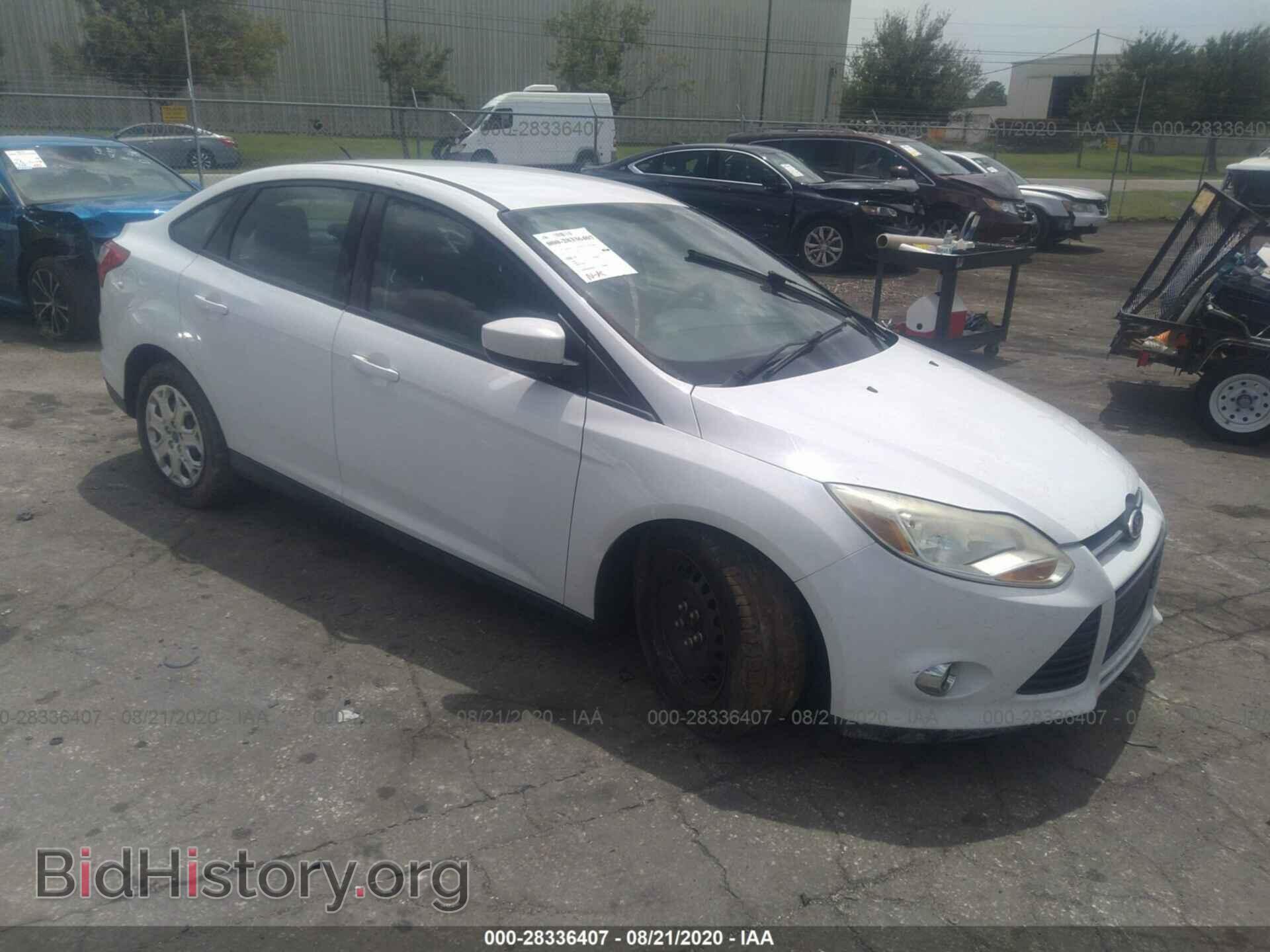 Photo 1FAHP3F2XCL260620 - FORD FOCUS 2012