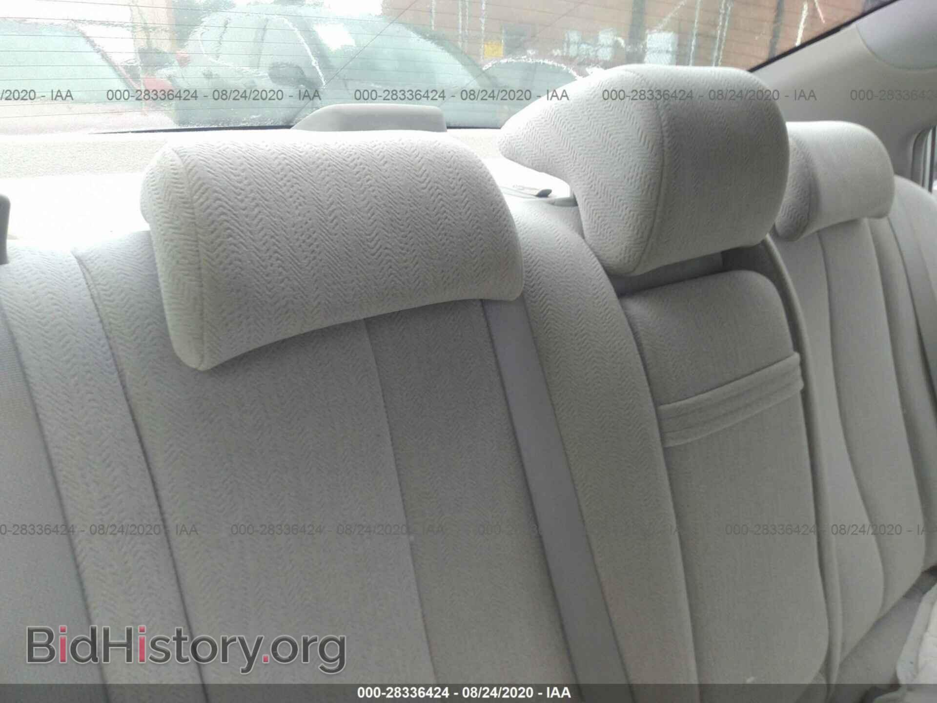 2006 KIA OPTIMA - VIN: KNAGE123765053655 - Фото 8