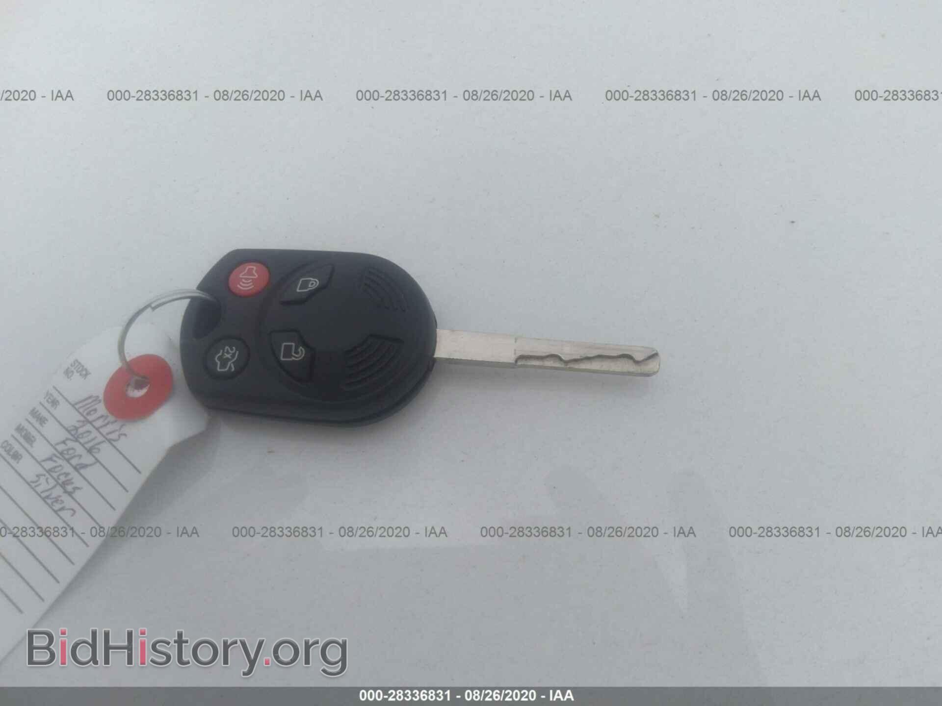 2016 FORD FOCUS - VIN: 1FADP3E24GL256892 - Фото 11