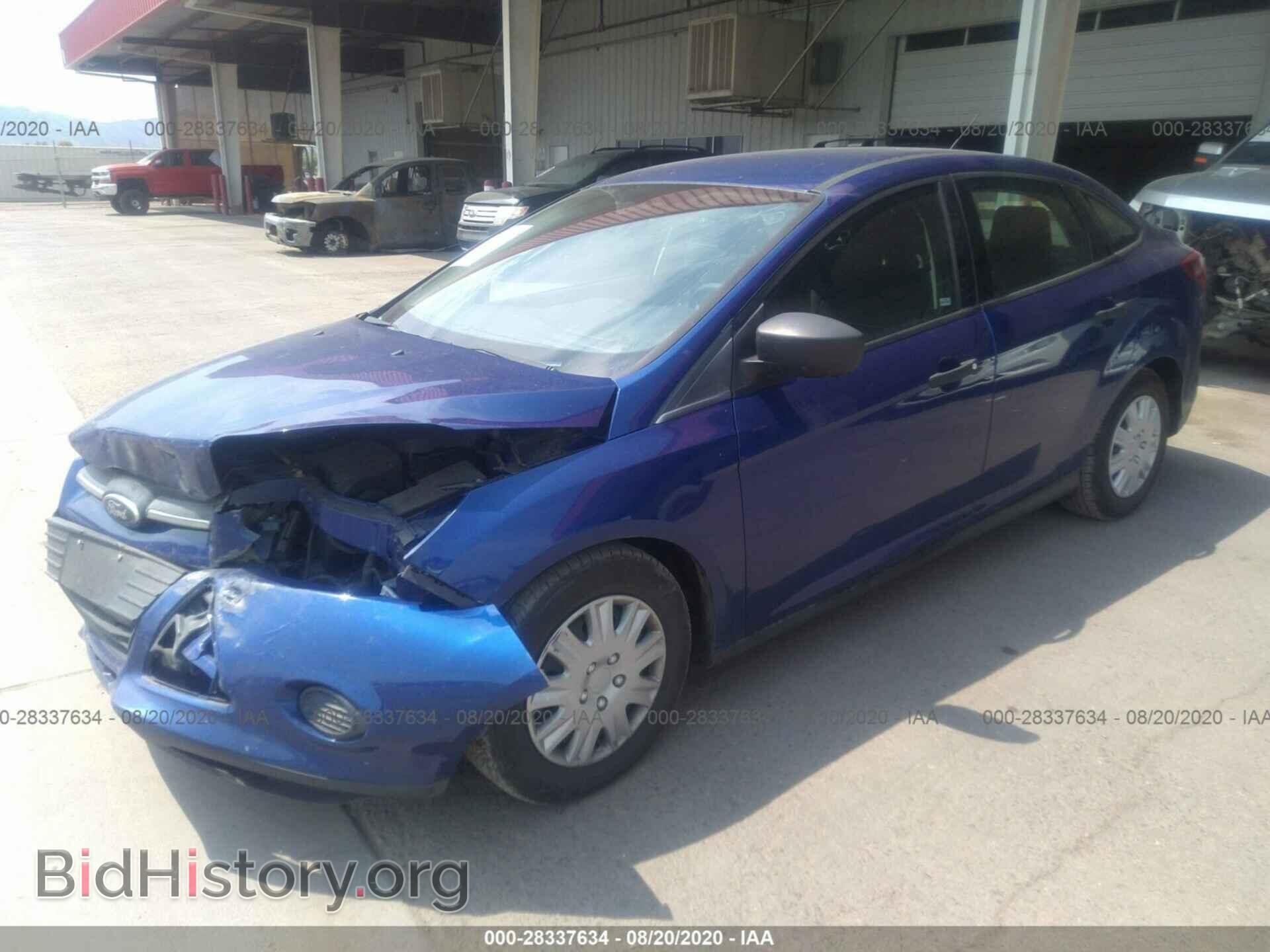 2012 FORD FOCUS - VIN: 1FAHP3E22CL379070 - Photo 2