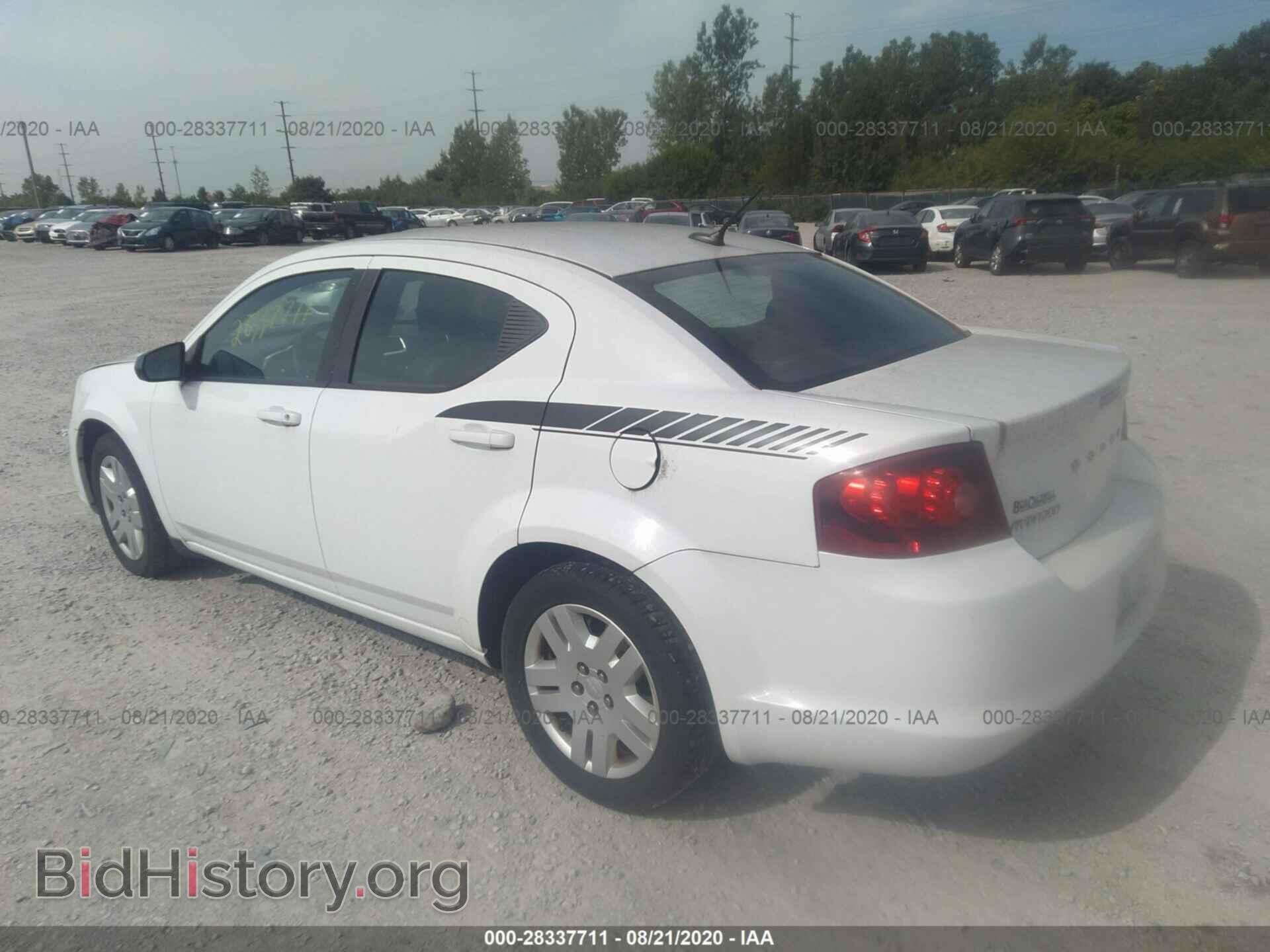 2011 DODGE AVENGER - VIN: 1B3BD4FB6BN588376 - Фото 3