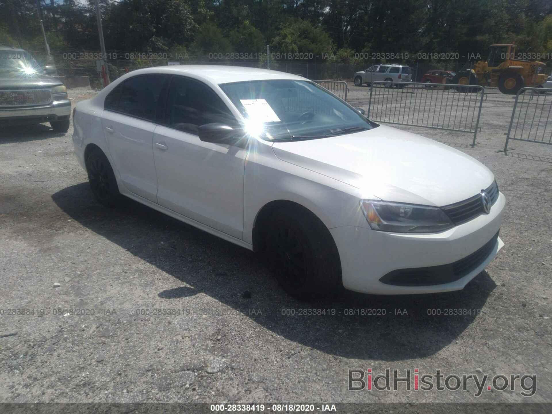 Photo 3VW1K7AJ7EM373262 - VOLKSWAGEN JETTA SEDAN 2014