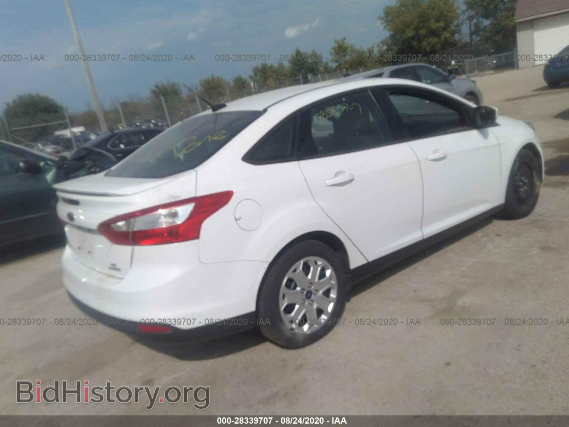 2012 FORD FOCUS - VIN: 1FAHP3F28CL420946 - Photo 4