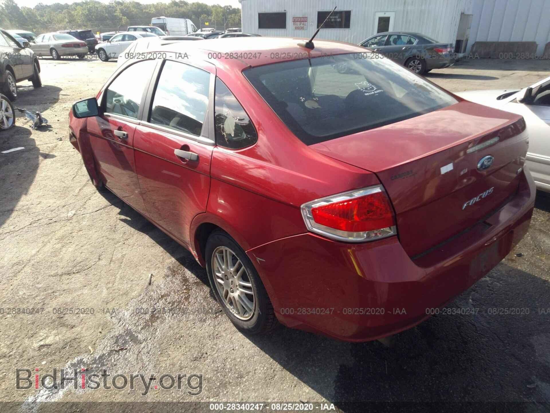 2011 FORD FOCUS - VIN: 1FAHP3FN5BW120692 - Photo 3
