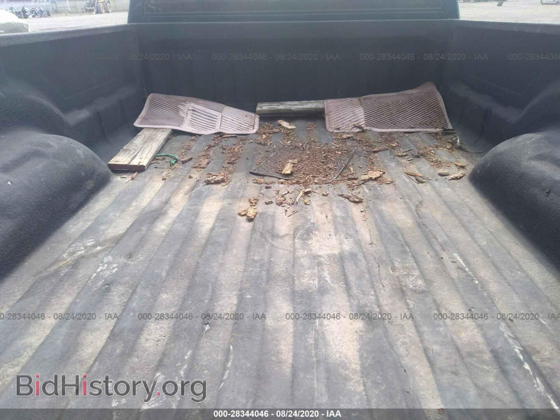 2004 DODGE RAM 1500 - VIN: 1D7HA18D24J182819 - Фото 8