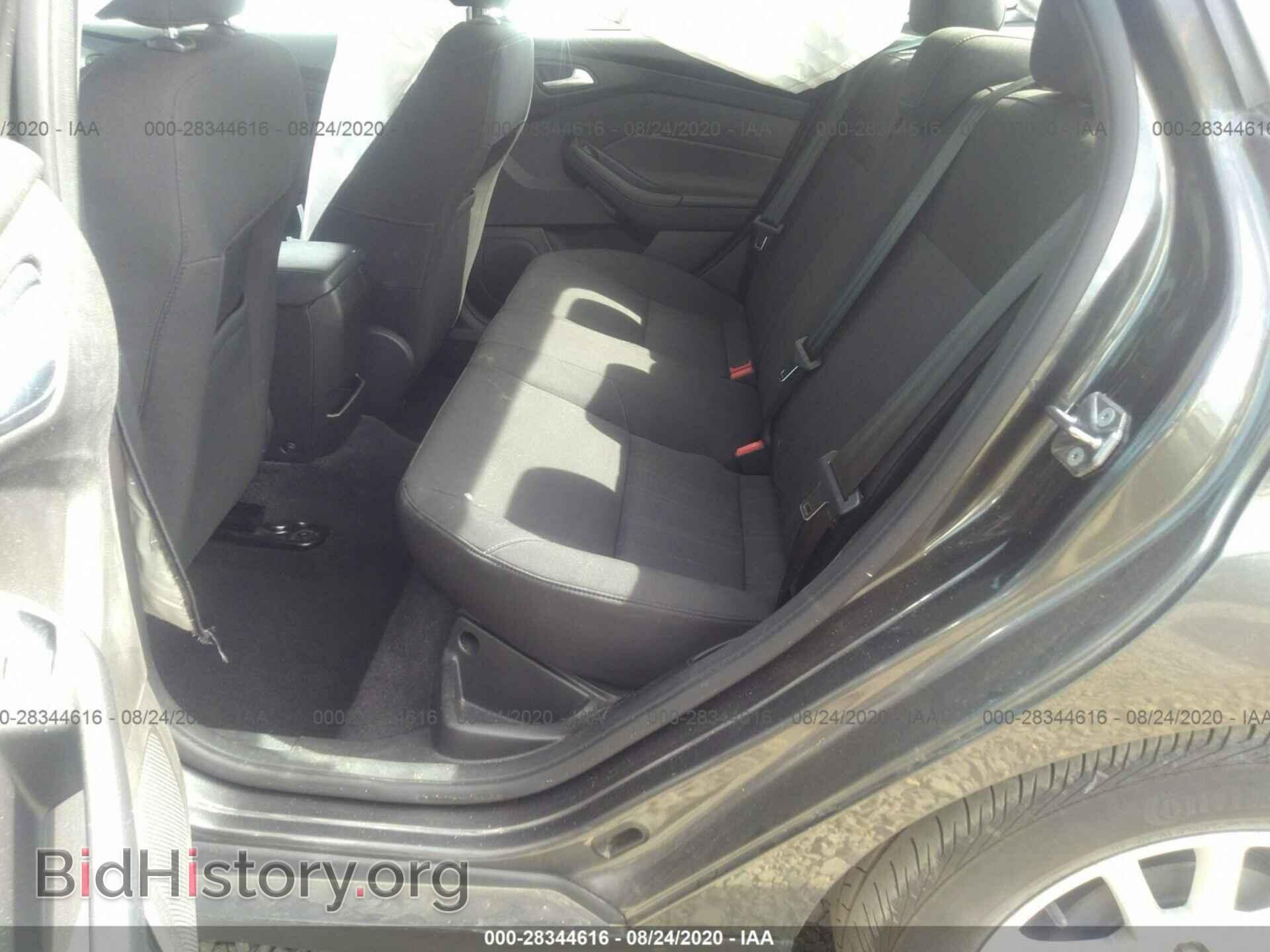 2016 FORD FOCUS - VIN: 1FADP3F25GL209577 - Photo 8