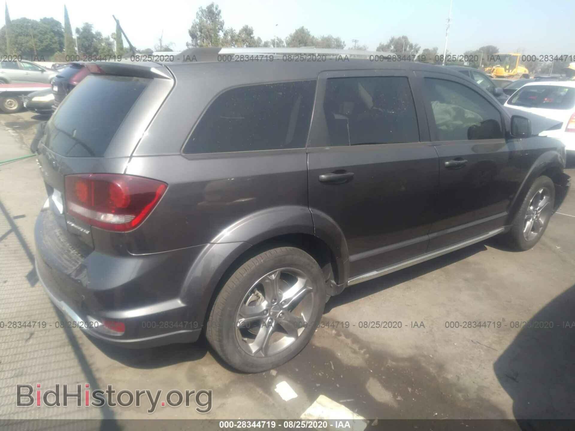 2017 DODGE JOURNEY - VIN: 3C4PDCGB3HT654498 - Фото 4