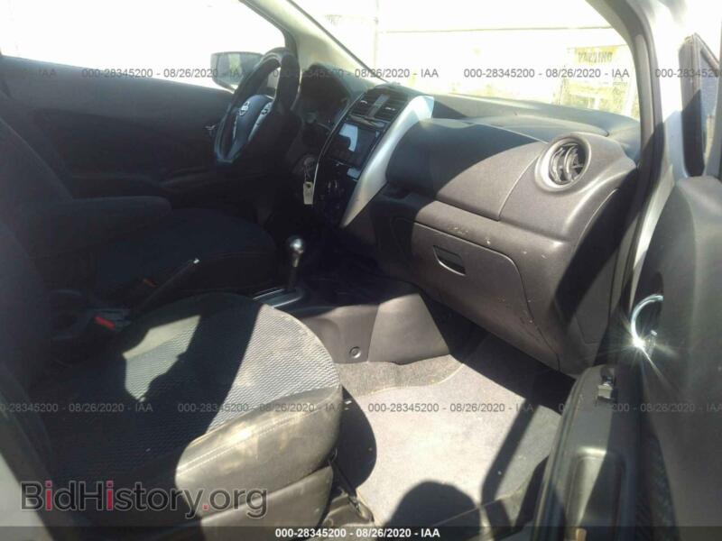 2015 Nissan VERSA NOTE (VIN 3N1CE2CP9FL367321) — фото 5 из 12