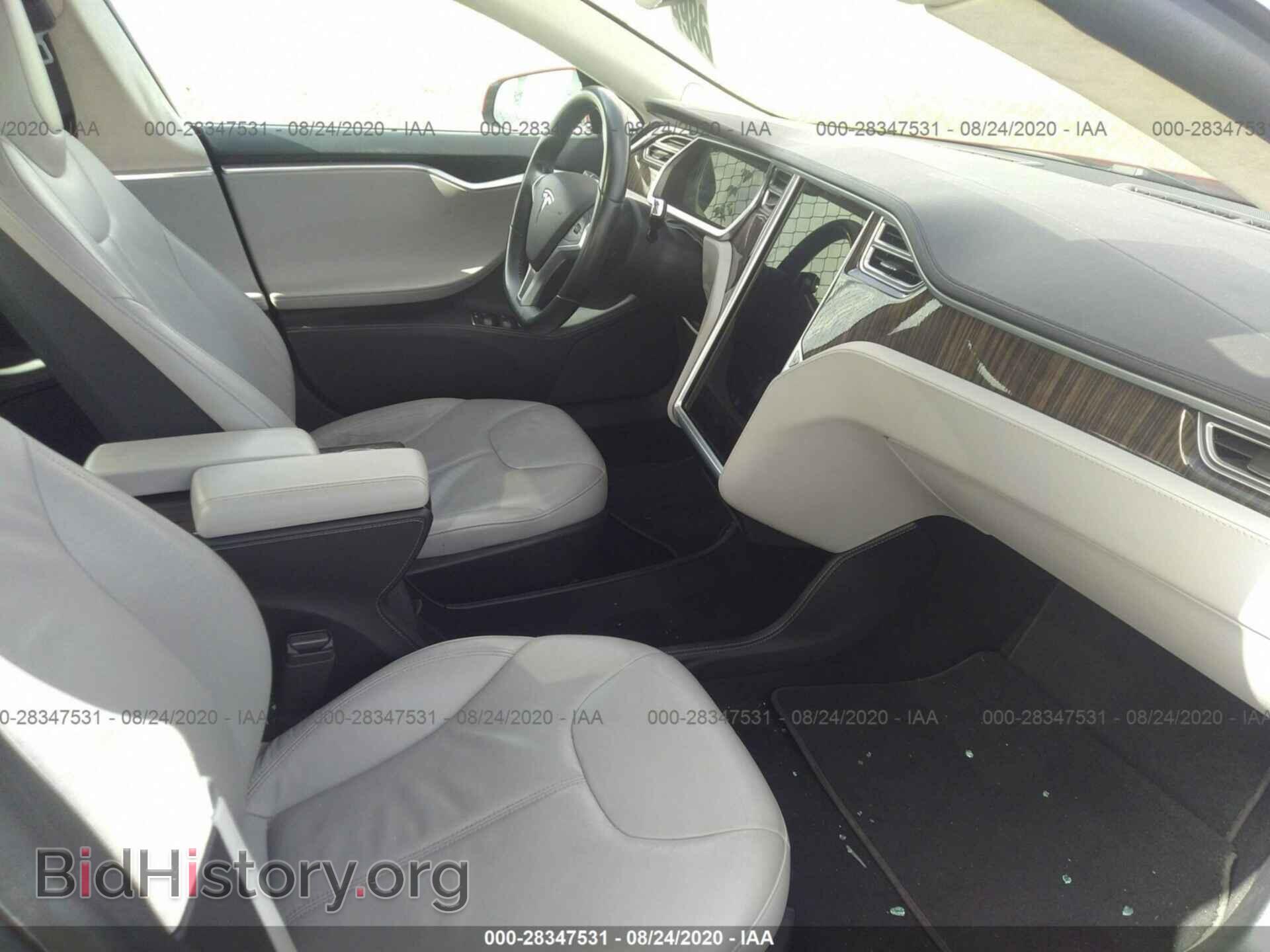2014 TESLA MODEL S - VIN: 5YJSA1H17EFP28366 - Фото 5