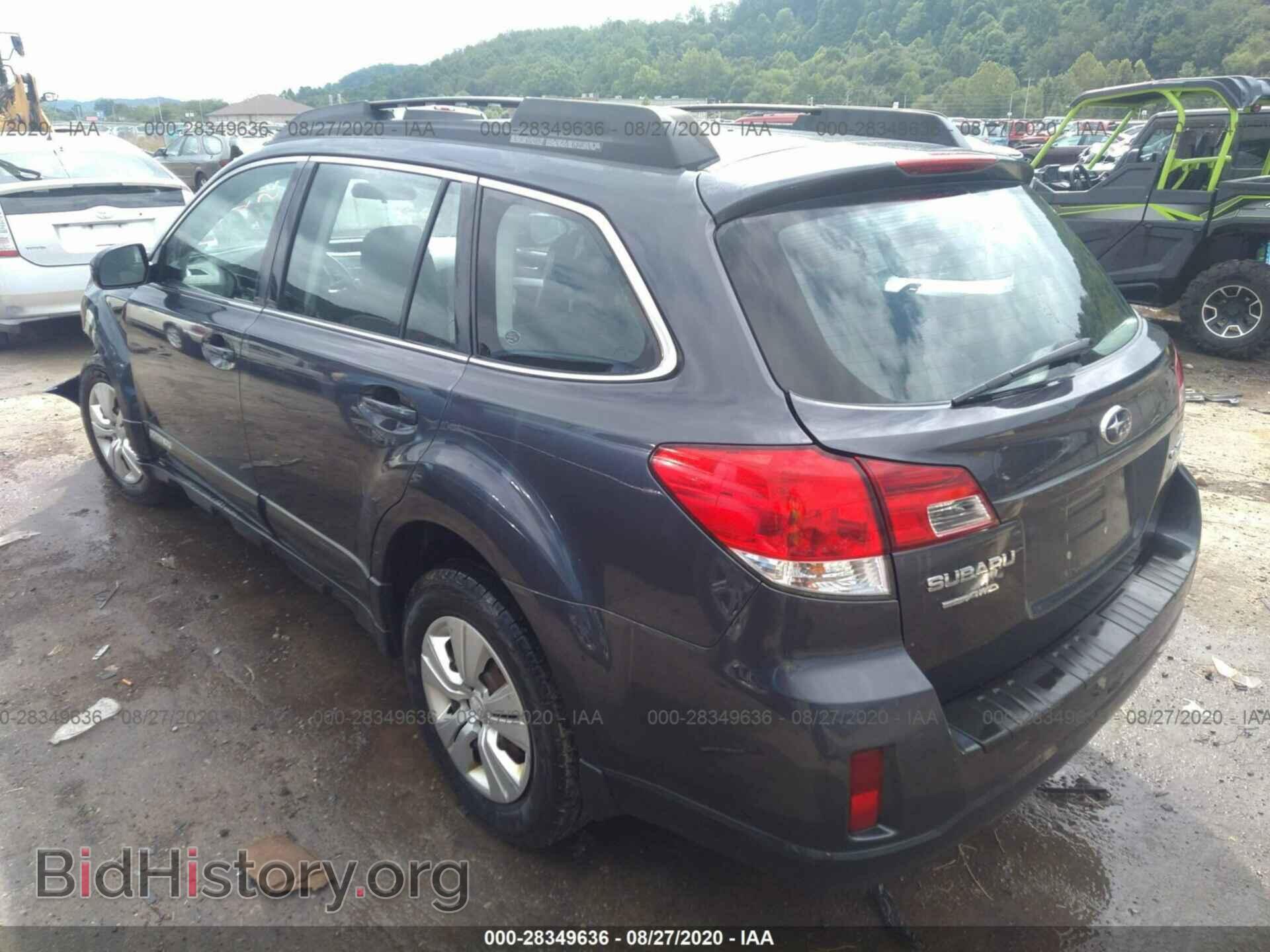 2011 SUBARU OUTBACK - VIN: 4S4BRBAC6B3338437 - Photo 3