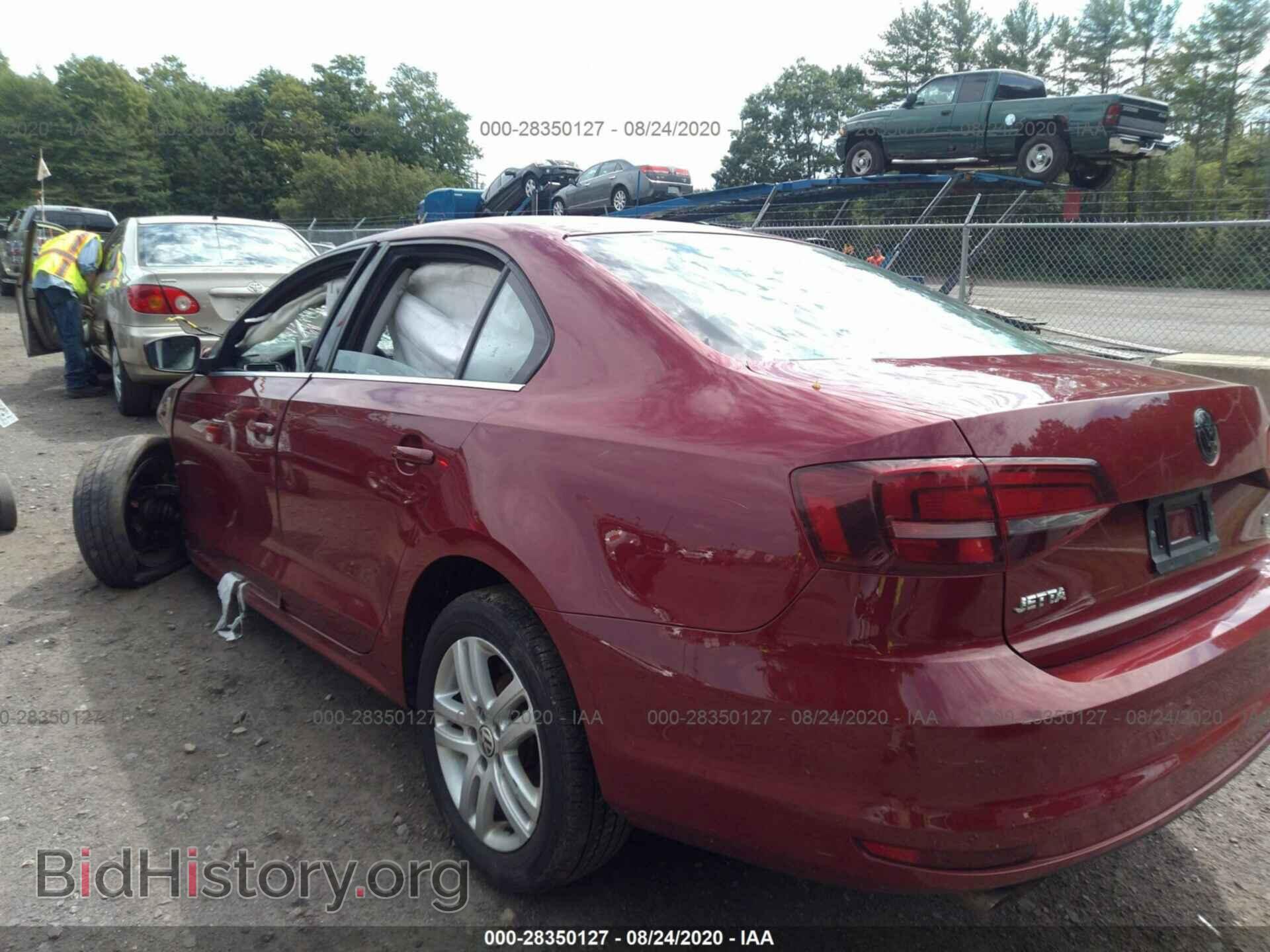 2017 VOLKSWAGEN JETTA - VIN: 3VW2B7AJ3HM201321 - Фото 3