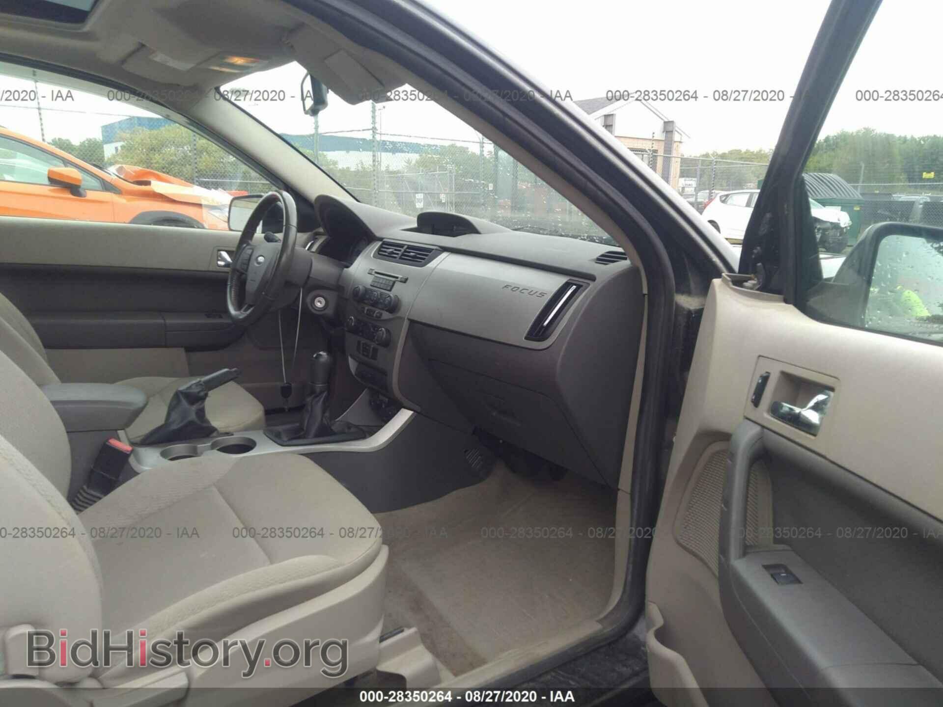 2008 FORD FOCUS - VIN: 1FAHP33N48W145404 - Фото 5
