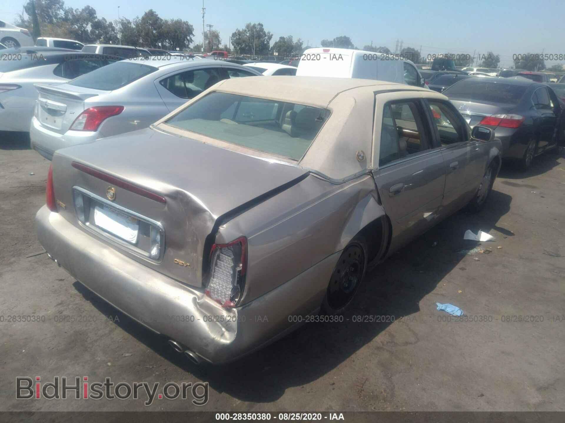 2004 CADILLAC DEVILLE - VIN: 1G6KD54Y44U100940 - Photo 4
