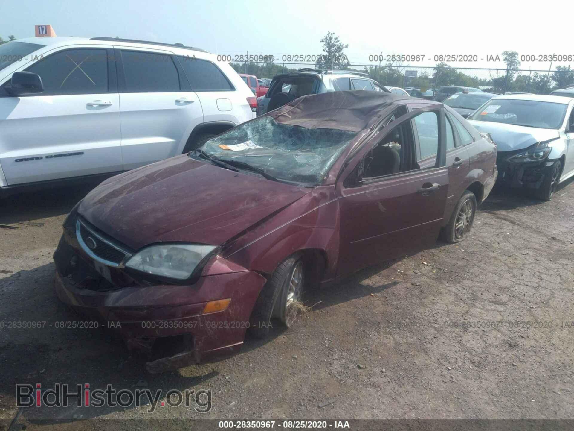 2007 FORD FOCUS - VIN: 1FAFP34N47W269371 - Фото 2