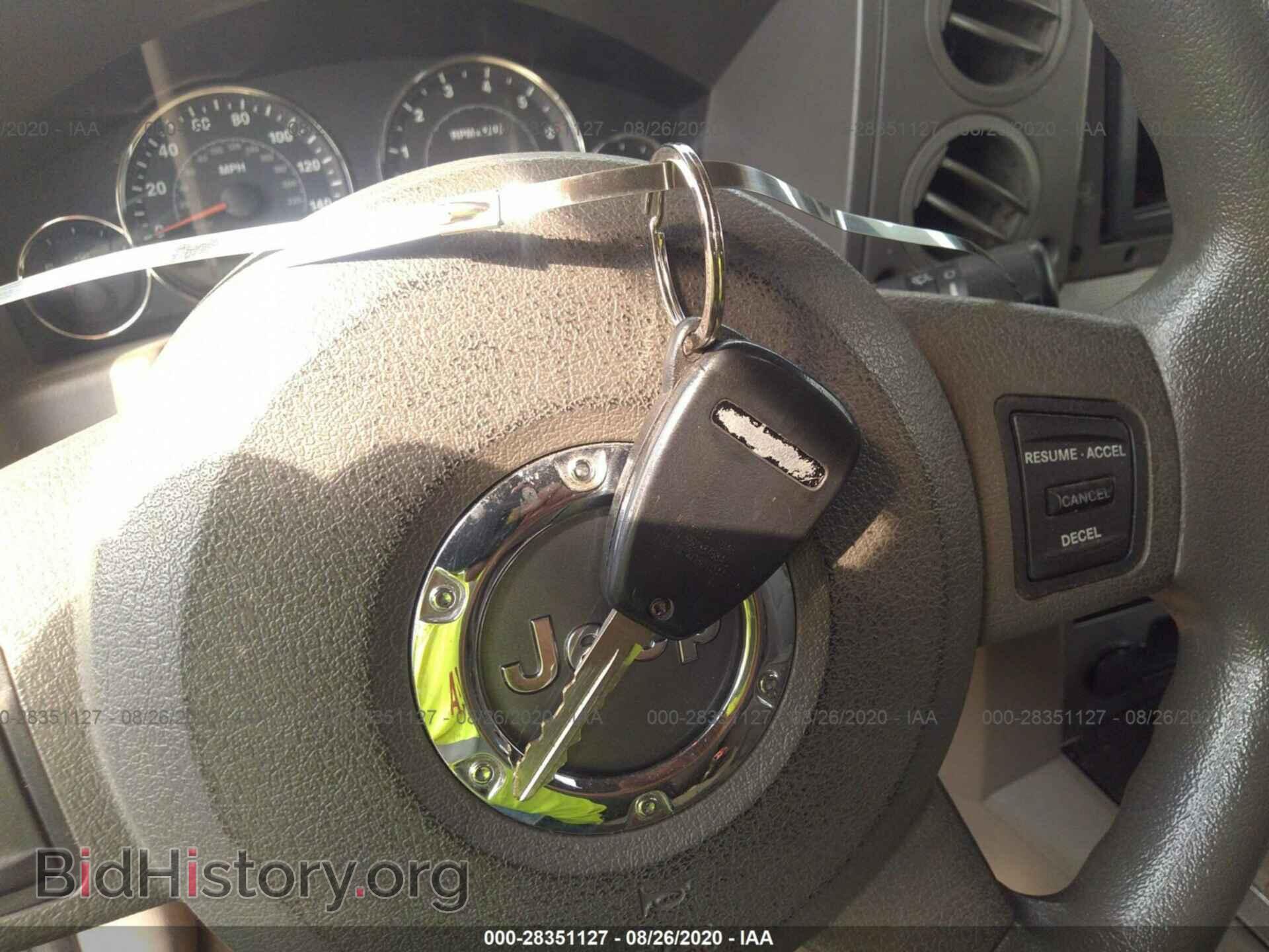2006 JEEP COMMANDER - VIN: 1J8HG48K06C363359 - Фото 11
