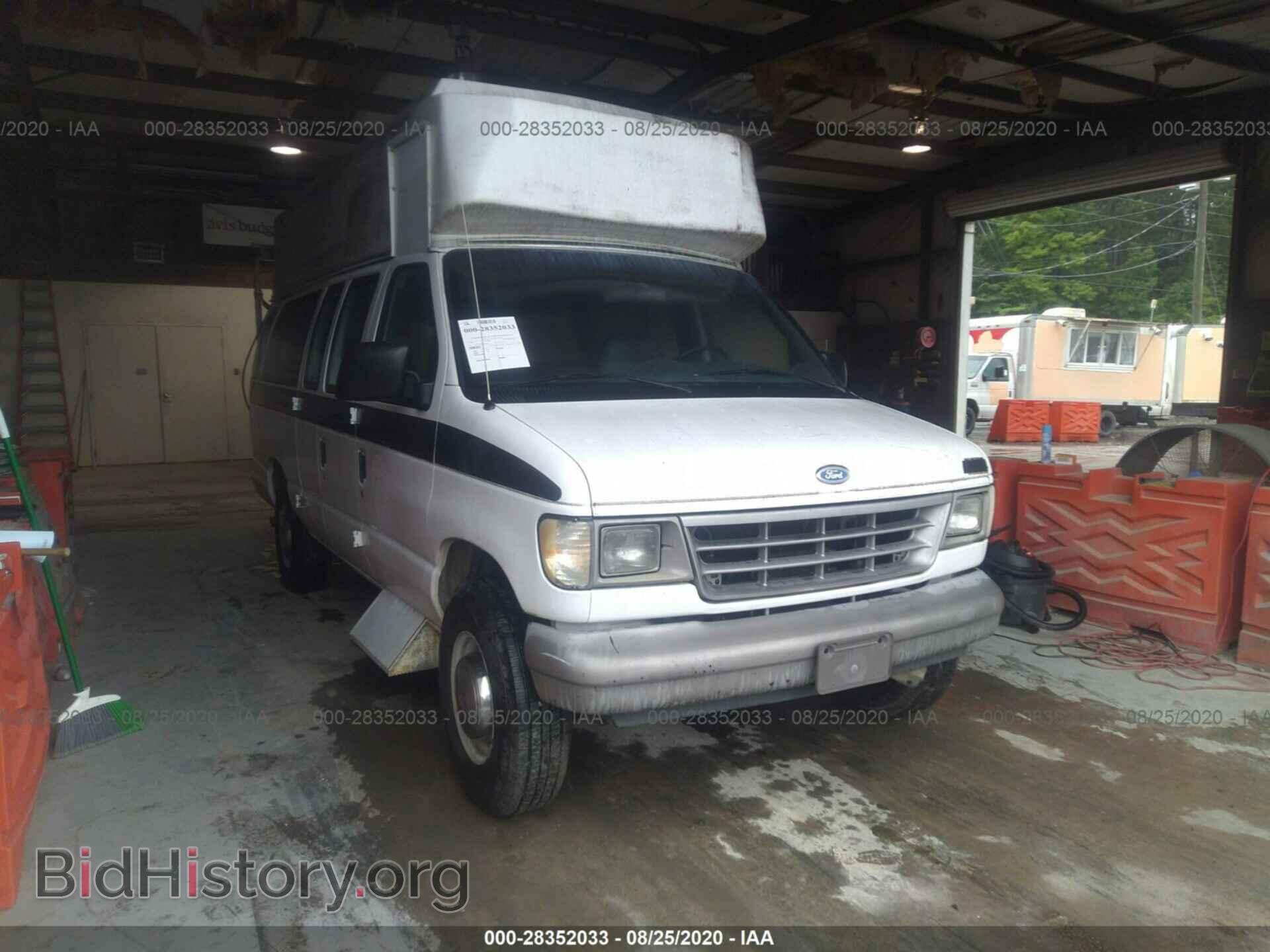 Photo 1FBJS31G6SHB24665 - FORD ECONOLINE 1995