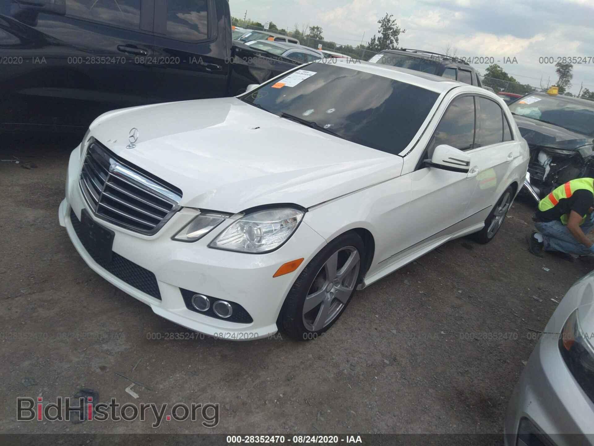 2010 MERCEDES-BENZ E-CLASS - VIN: WDDHF8HBXAA103238 - Фото 2