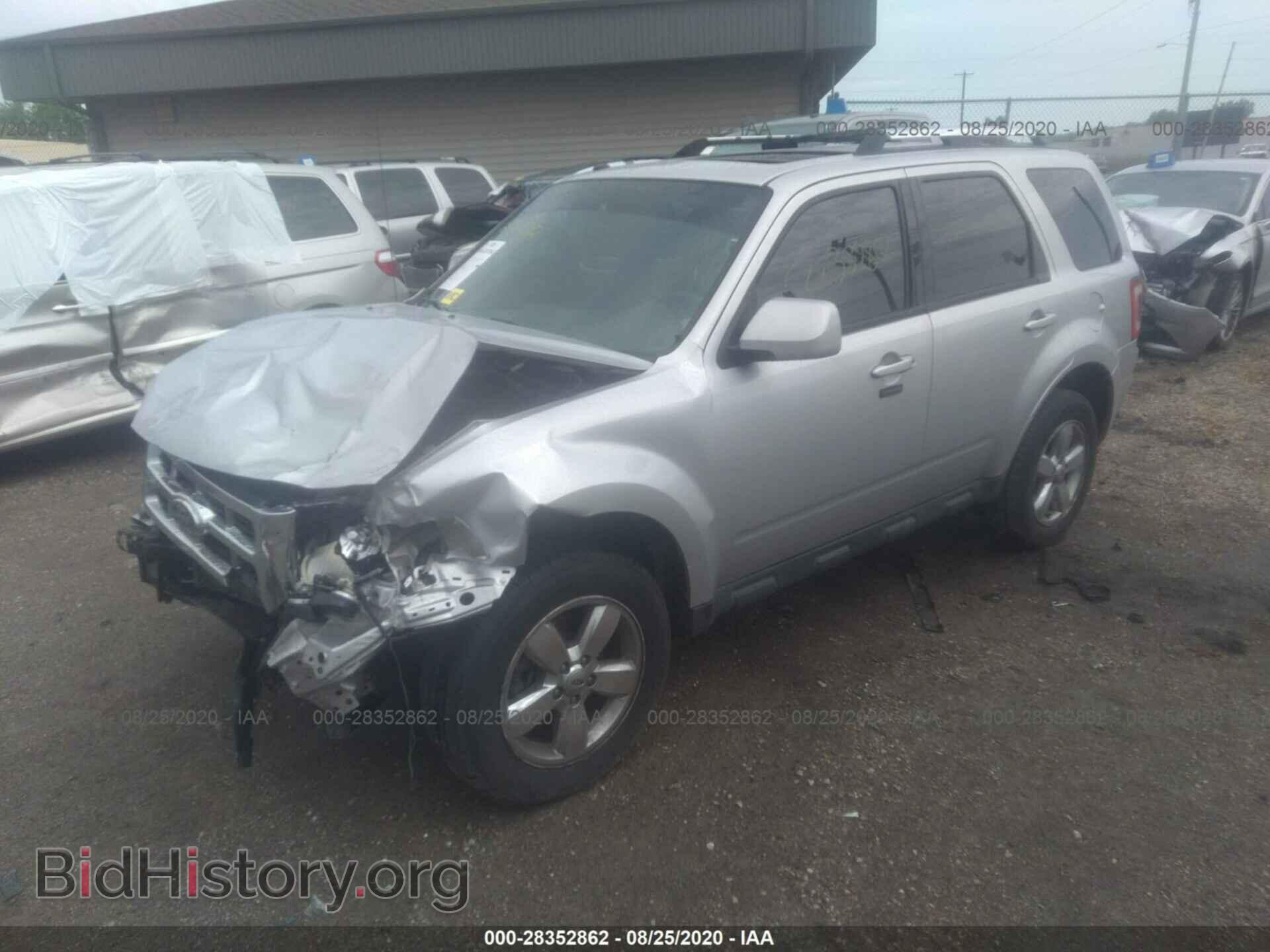 2011 FORD ESCAPE - VIN: 1FMCU0E73BKA27722 - Фото 2