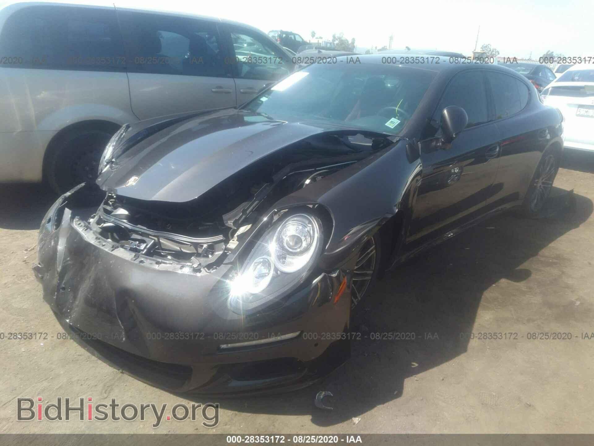 2016 PORSCHE PANAMERA - VIN: WP0AA2A71GL005662 - Фото 2