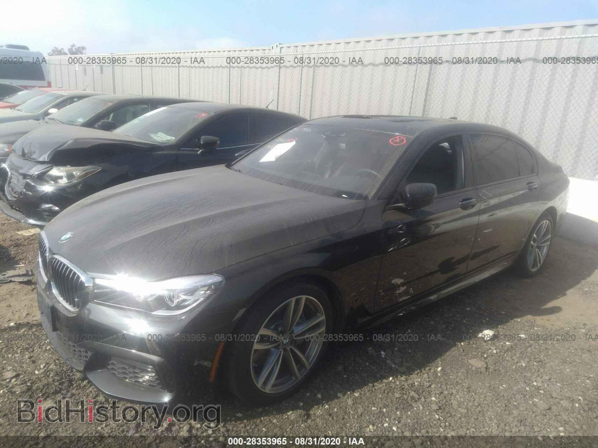 2019 BMW 7 SERIES - VIN: WBA7E2C57KB218122 - Фото 2
