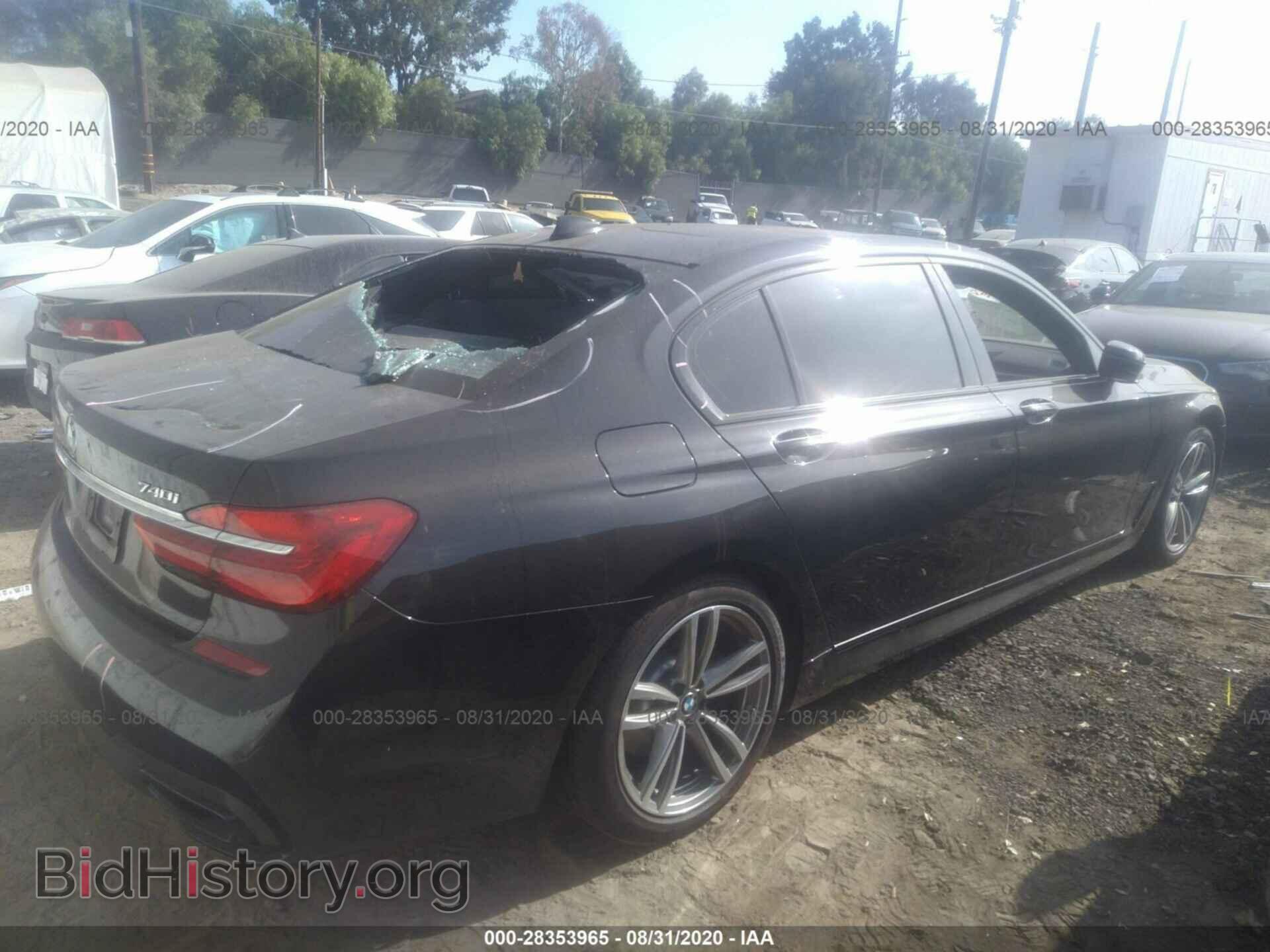 2019 BMW 7 SERIES - VIN: WBA7E2C57KB218122 - Фото 4