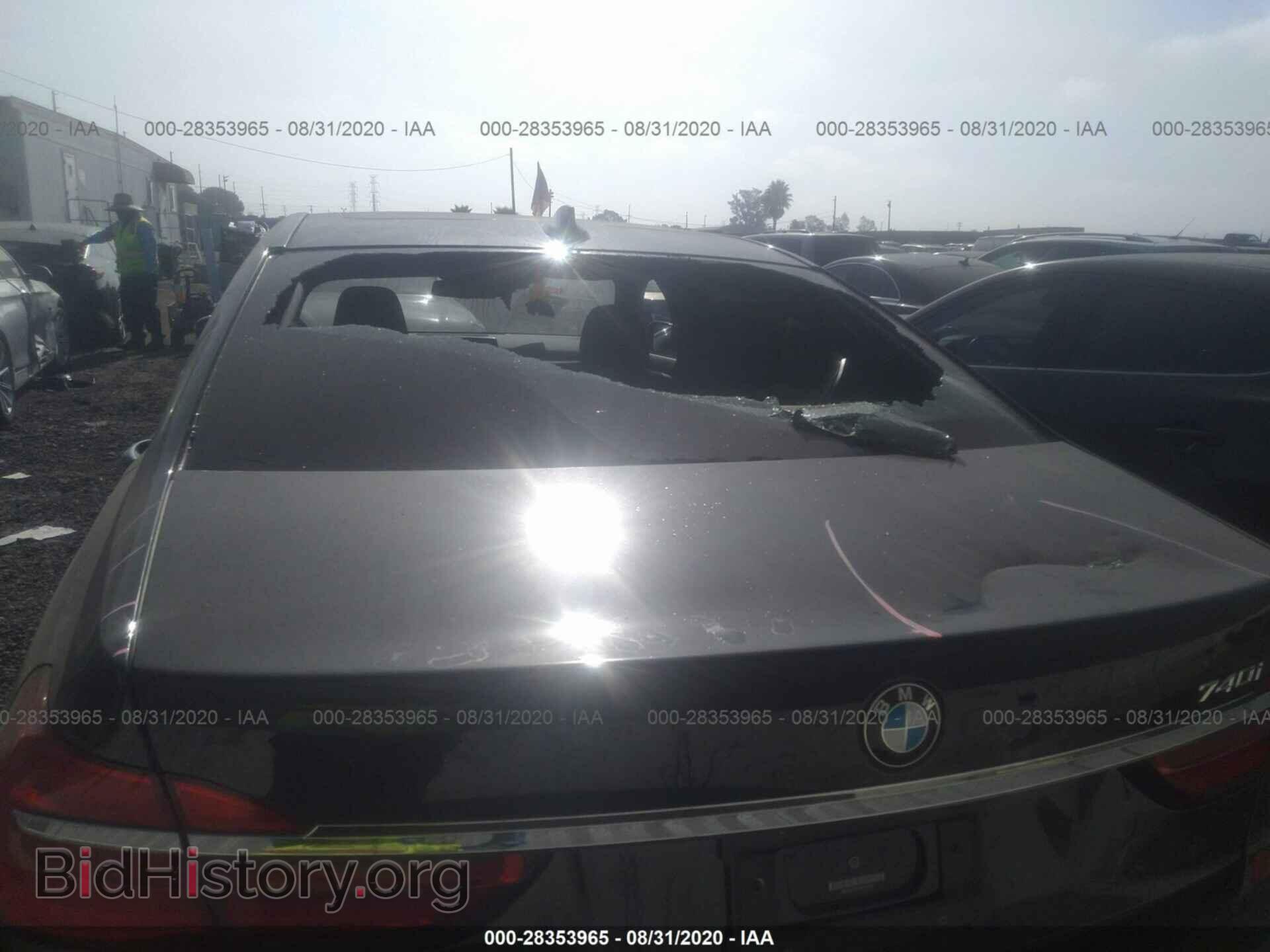 2019 BMW 7 SERIES - VIN: WBA7E2C57KB218122 - Фото 6