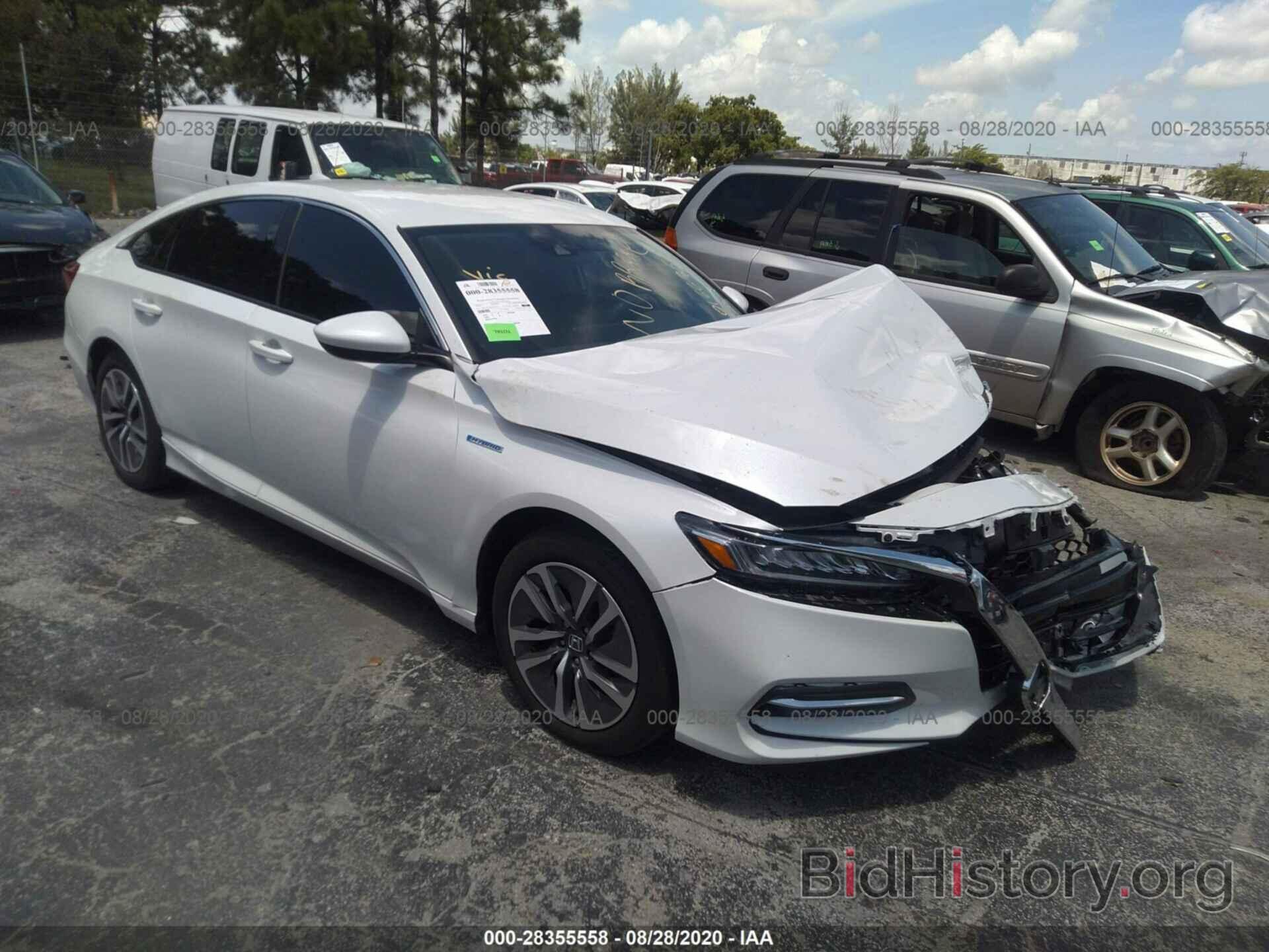 Photo 1HGCV3F12KA016635 - HONDA ACCORD HYBRID 2019