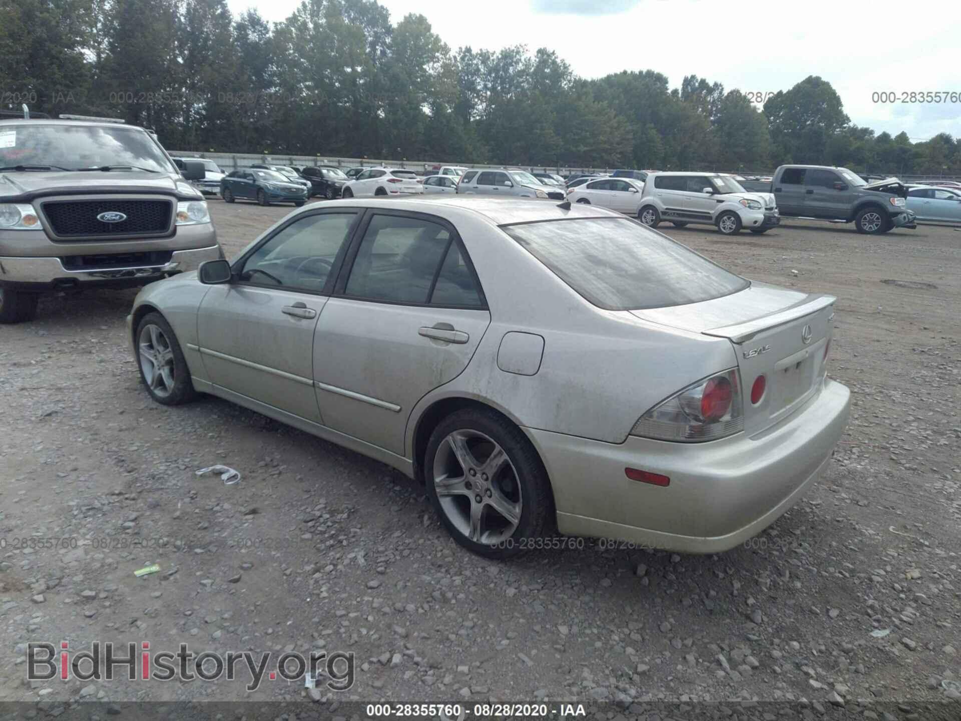 2002 LEXUS IS 300 - VIN: JTHBD192420038808 - Фото 3