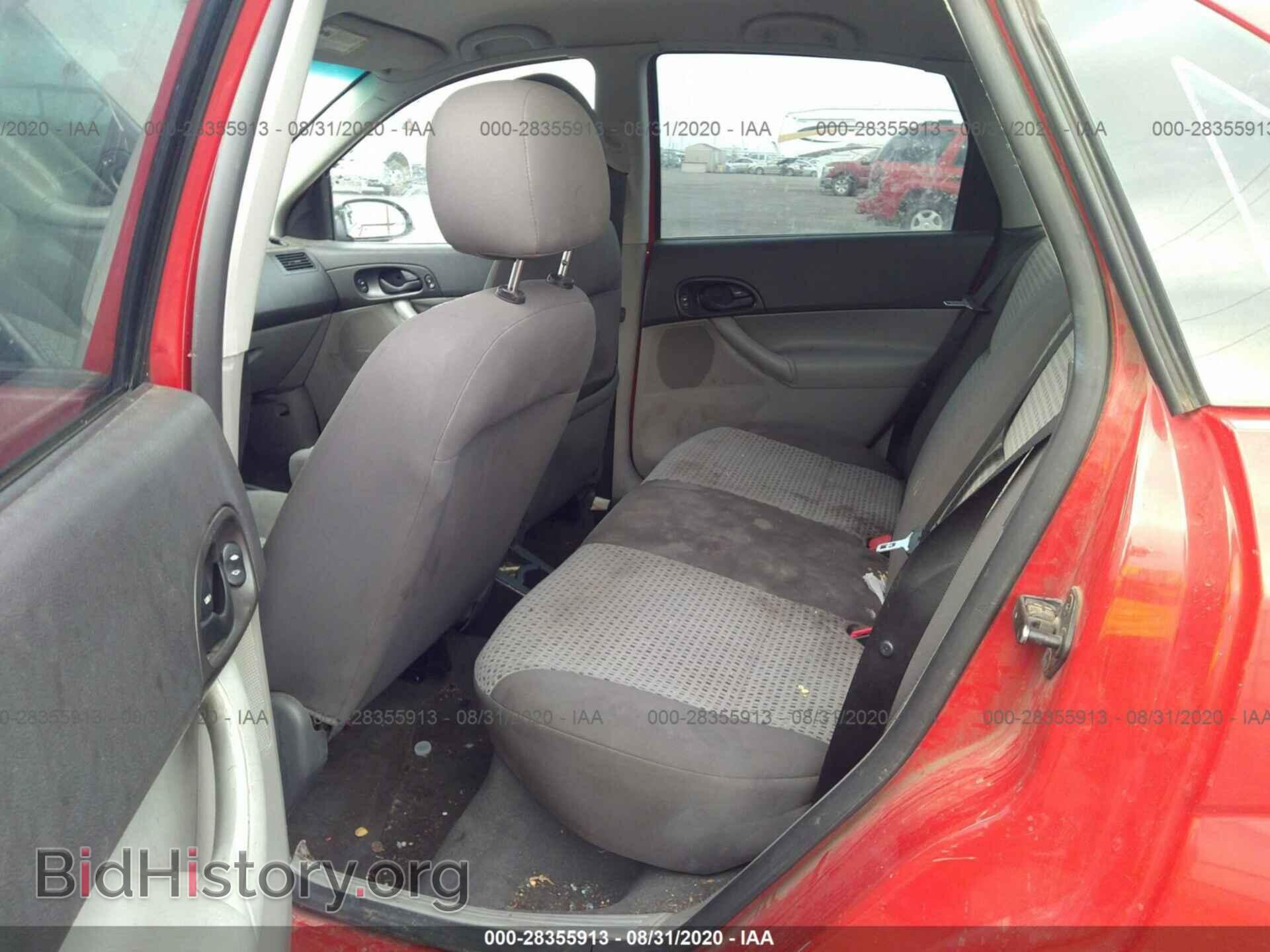 2007 FORD FOCUS - VIN: 1FAFP34N37W254375 - Фото 8
