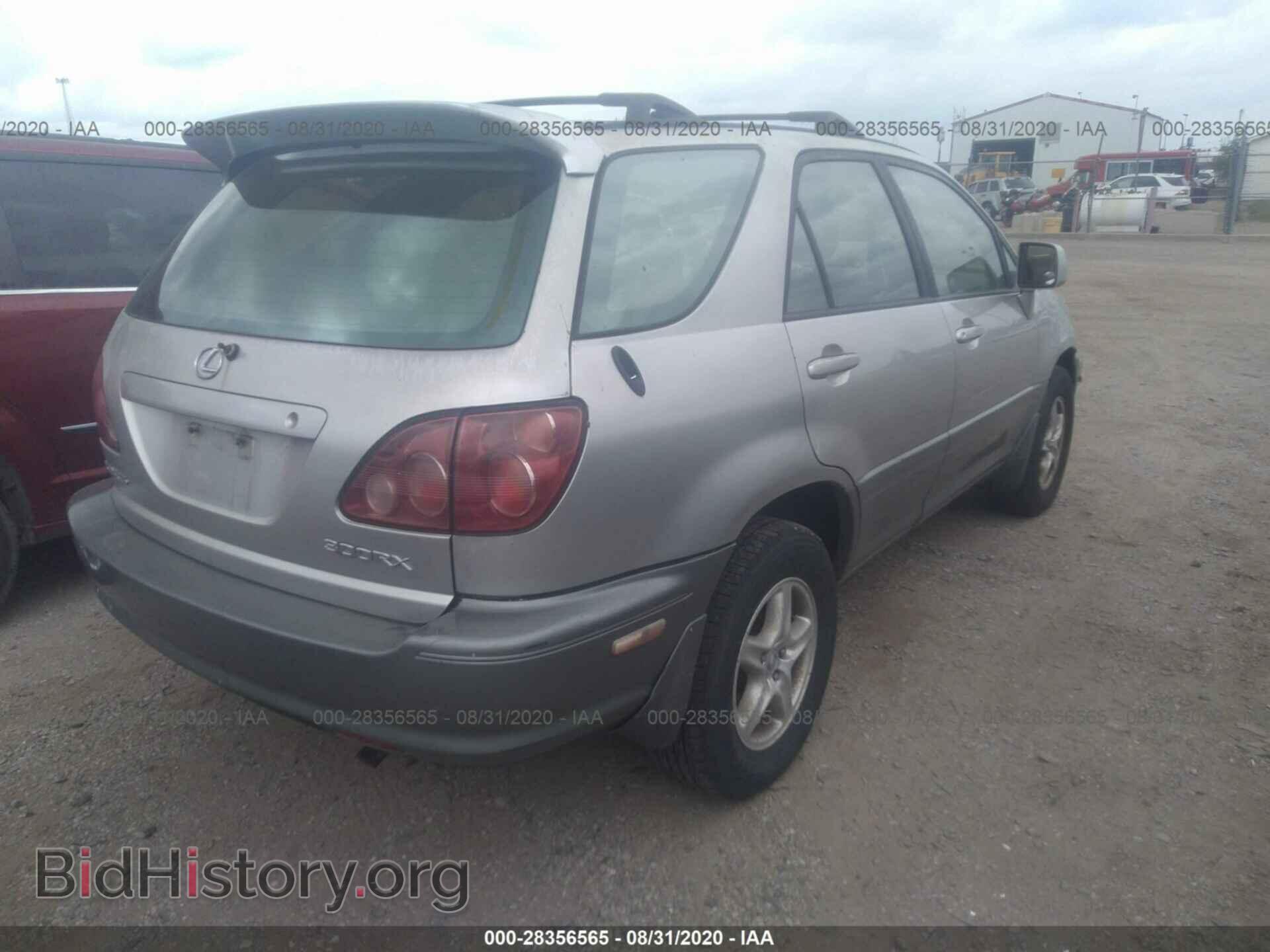2000 LEXUS RX 300 - VIN: JT6HF10UXY0136827 - Фото 4