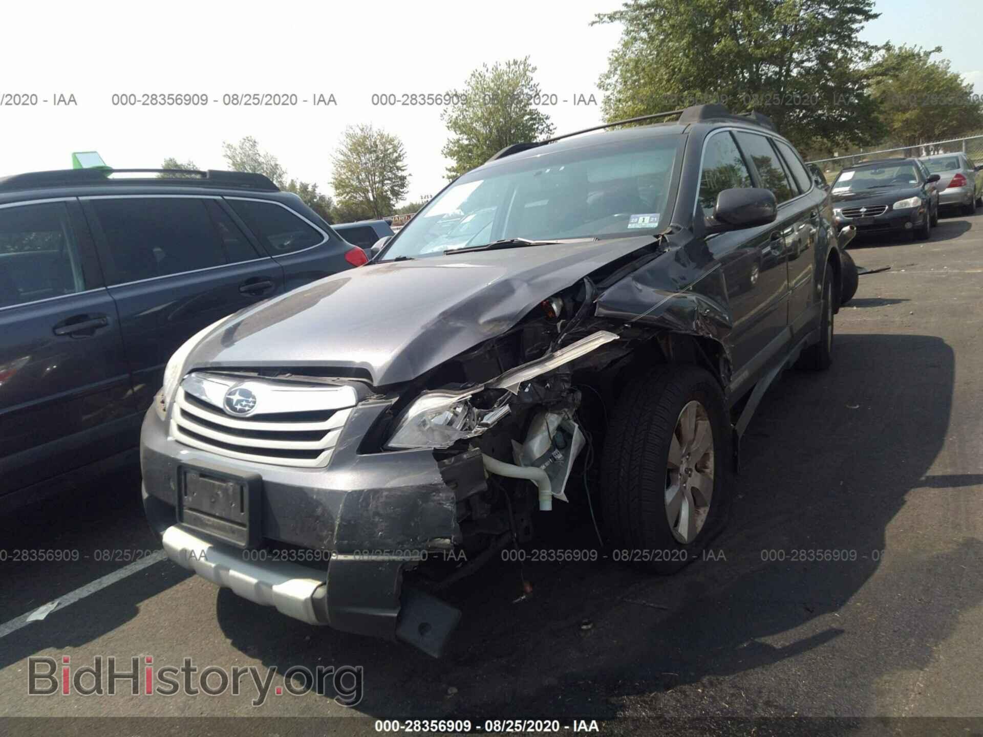 2012 SUBARU OUTBACK - VIN: 4S4BRBLC8C3230254 - Photo 2
