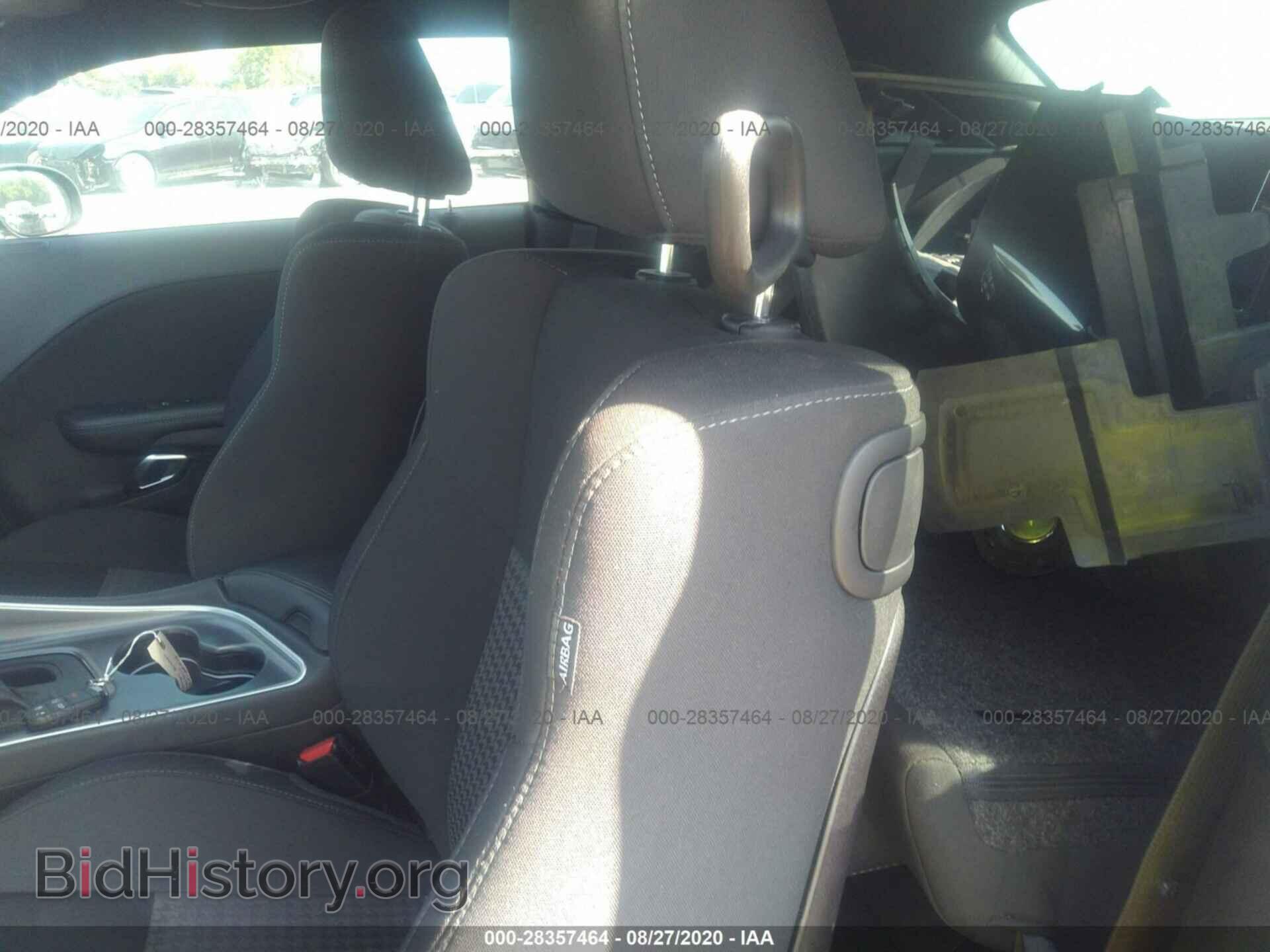 2019 DODGE CHALLENGER - VIN: 2C3CDZBT1KH737630 - Фото 8