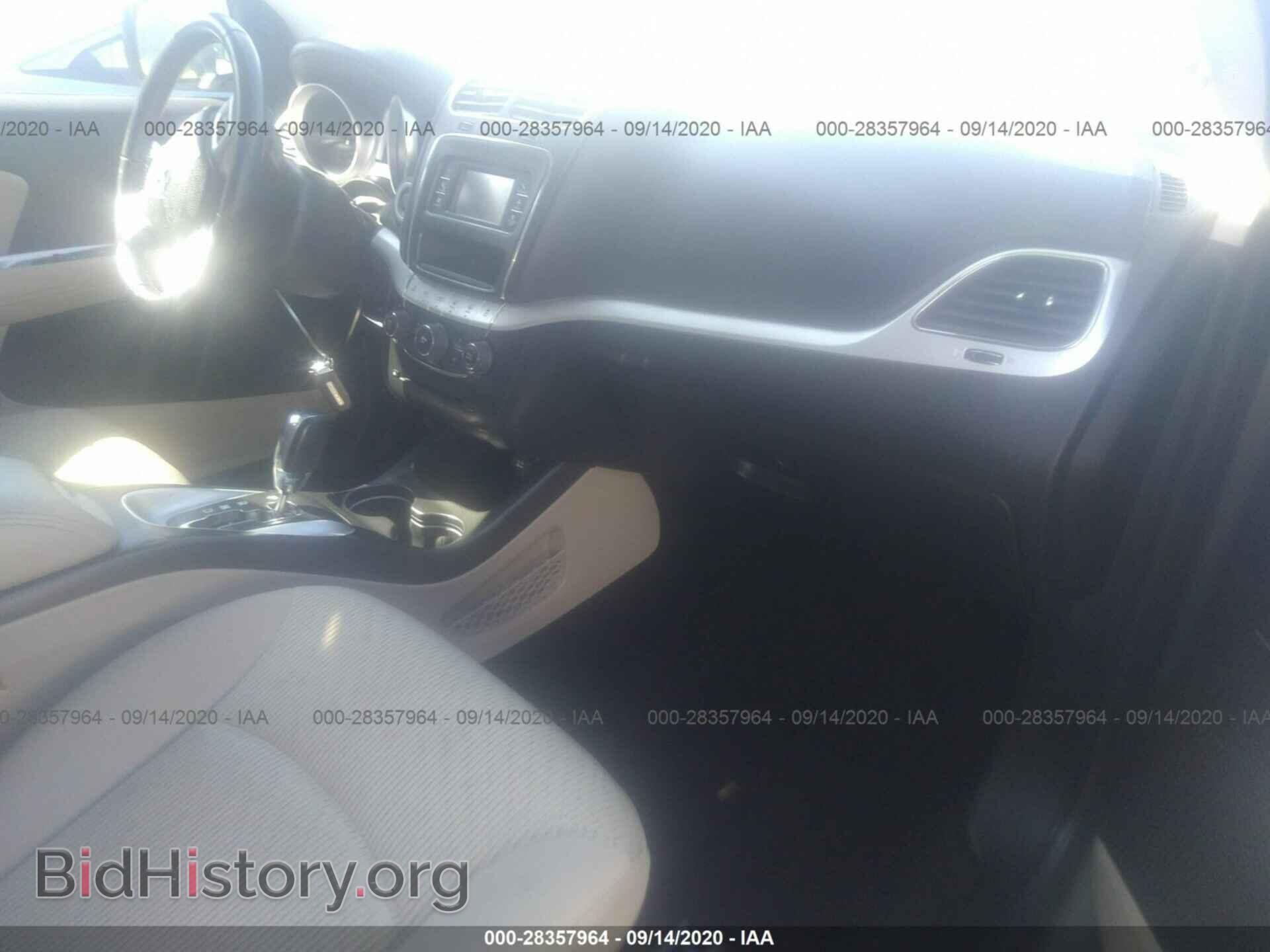 2018 DODGE JOURNEY - VIN: 3C4PDCAB1JT158176 - Photo 5