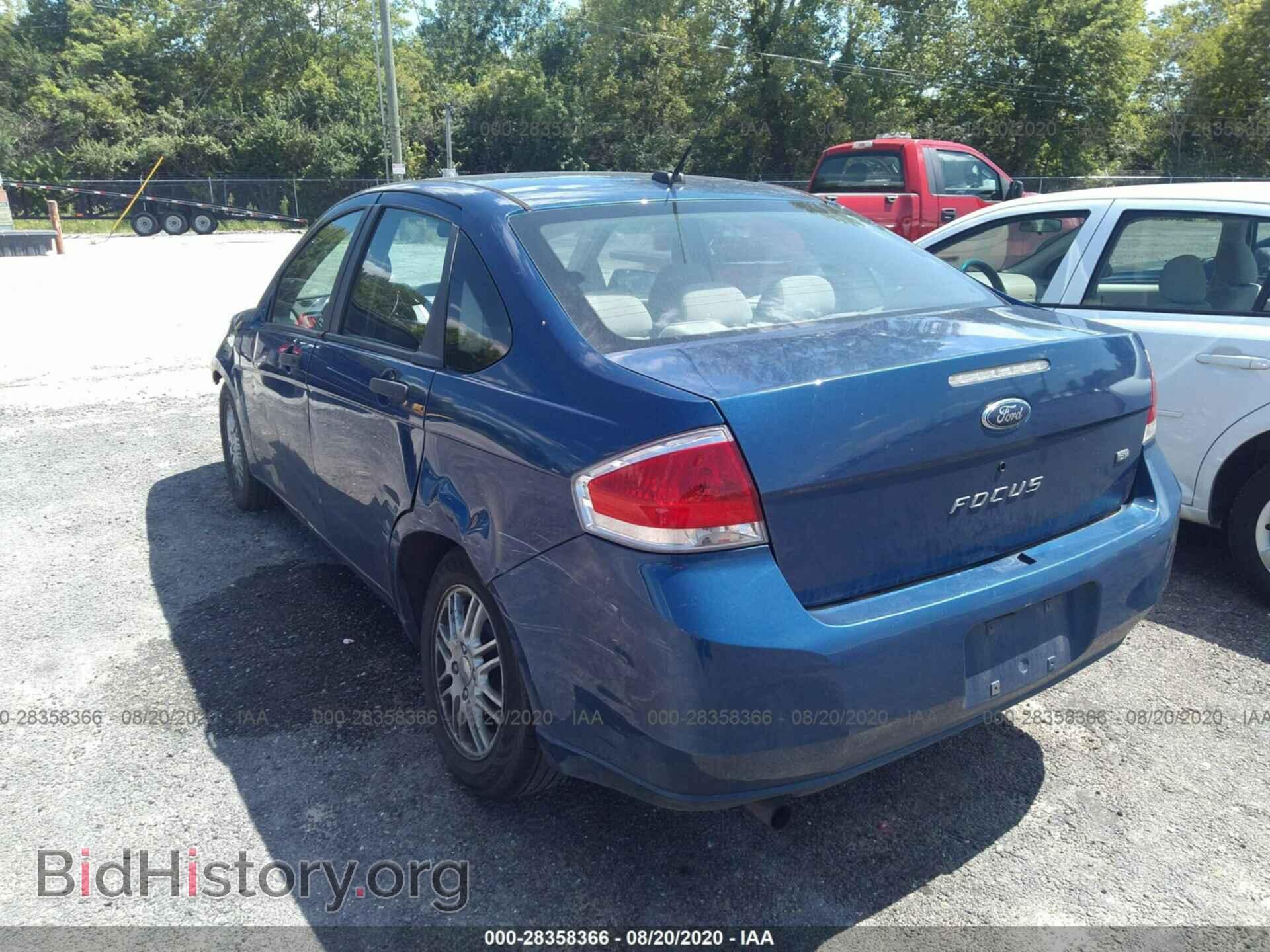 2009 FORD FOCUS - VIN: 1FAHP35N39W267332 - Фото 3
