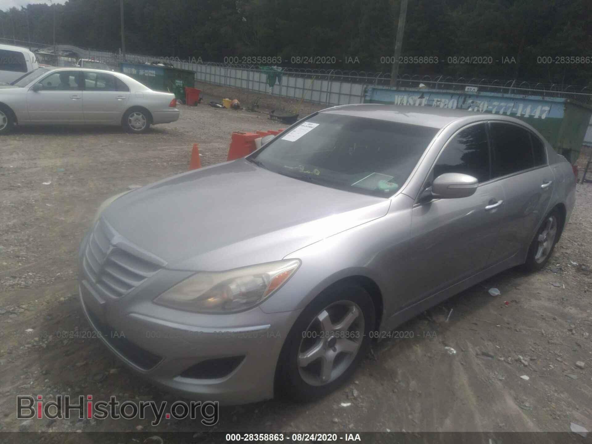 2012 HYUNDAI GENESIS - VIN: KMHGC4DD8CU174658 - Фото 2