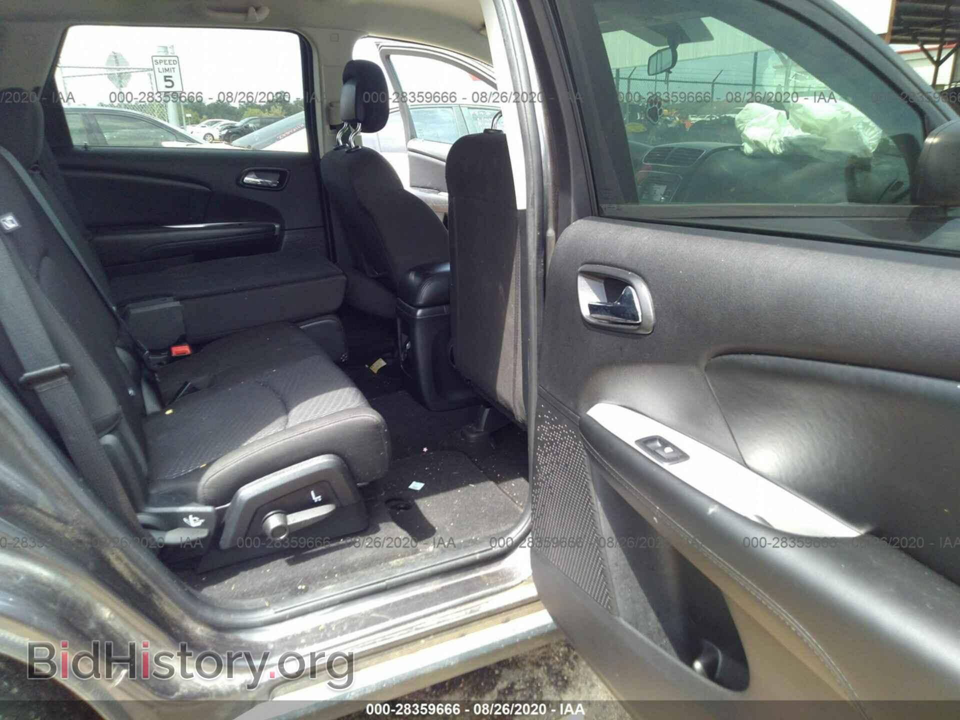 2018 DODGE JOURNEY - VIN: 3C4PDCAB8JT208944 - Photo 8