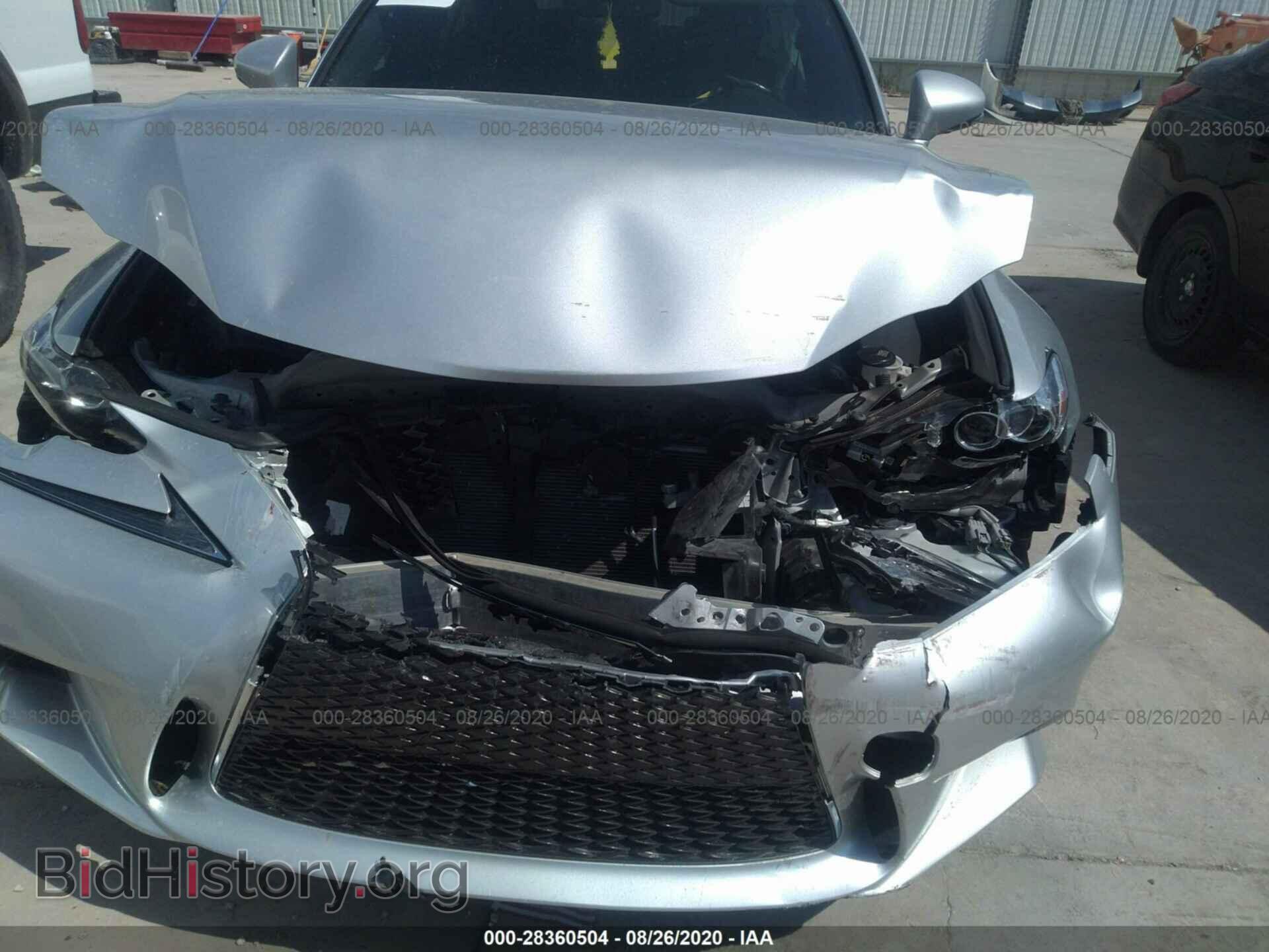 2016 LEXUS IS 200T - VIN: JTHBA1D29G5006799 - Фото 6
