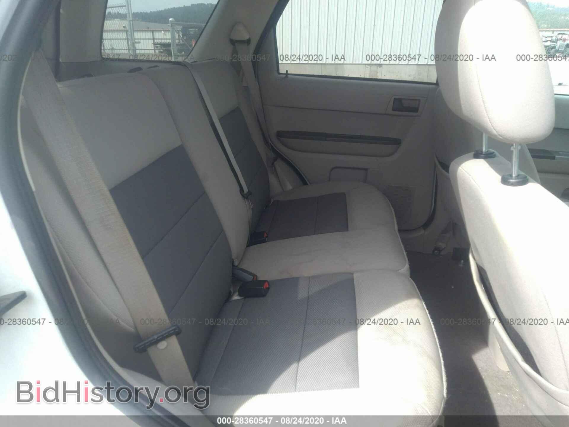 2008 FORD ESCAPE - VIN: 1FMCU93108KD31392 - Photo 8