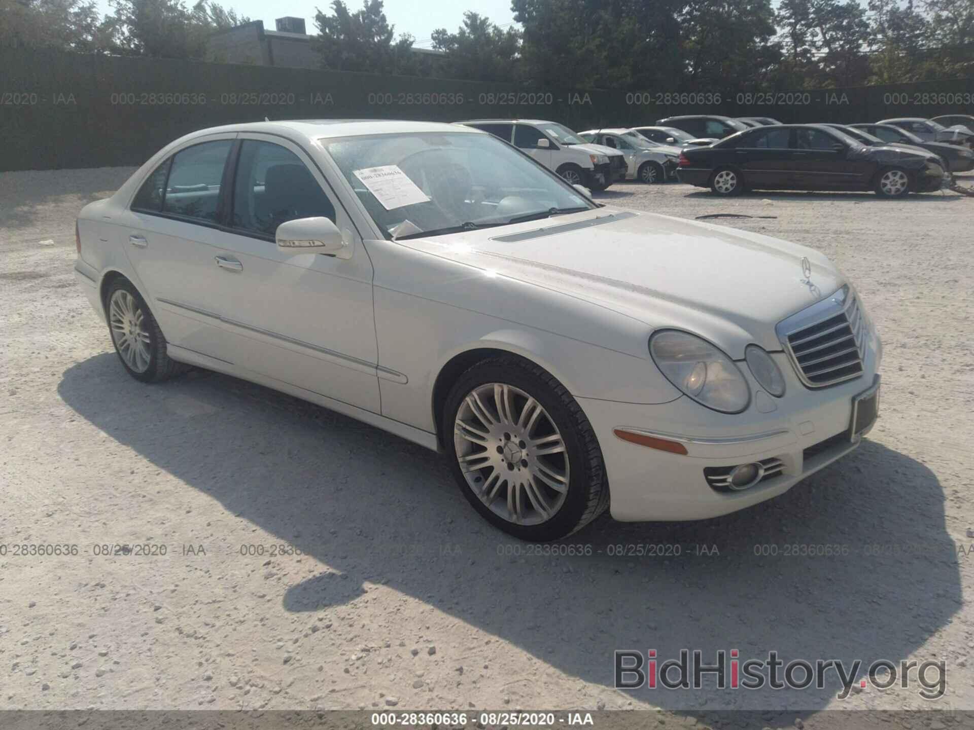 Photo WDBUF90X37X217849 - MERCEDES-BENZ E-CLASS 2007