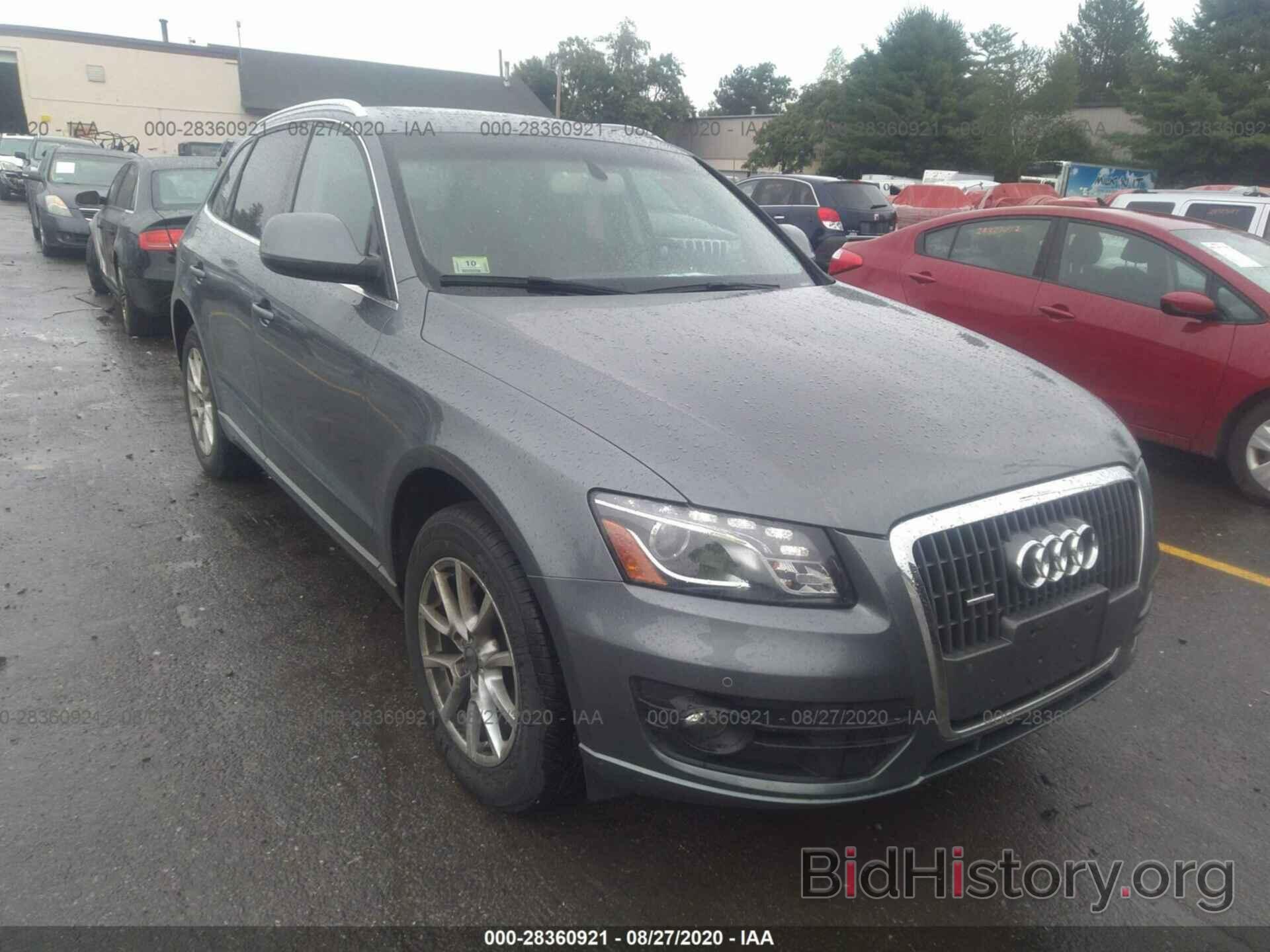 Photo WA1LFAFPXCA010937 - AUDI Q5 2012