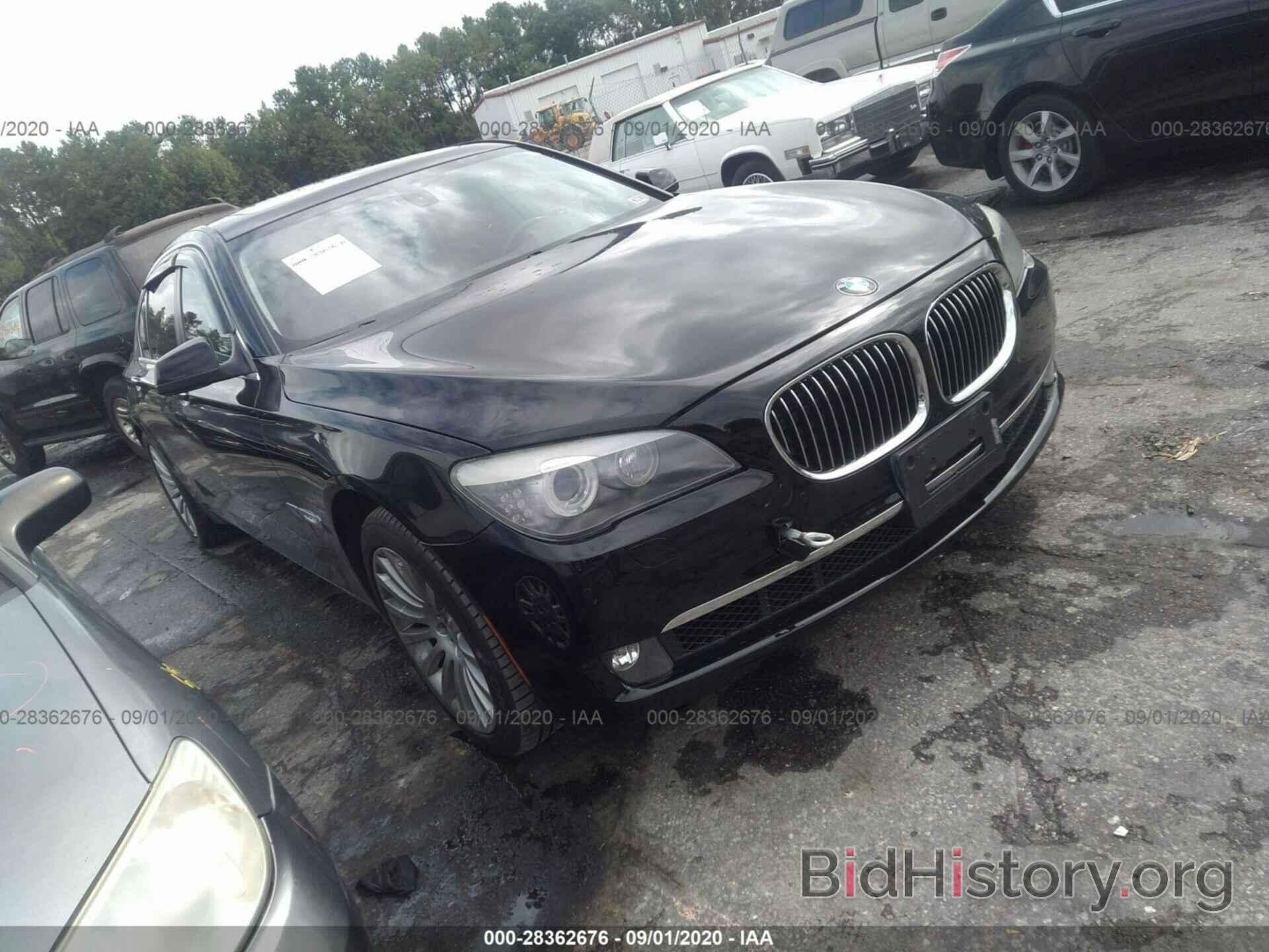 Photo WBAKB8C53CC965041 - BMW 7 SERIES 2012