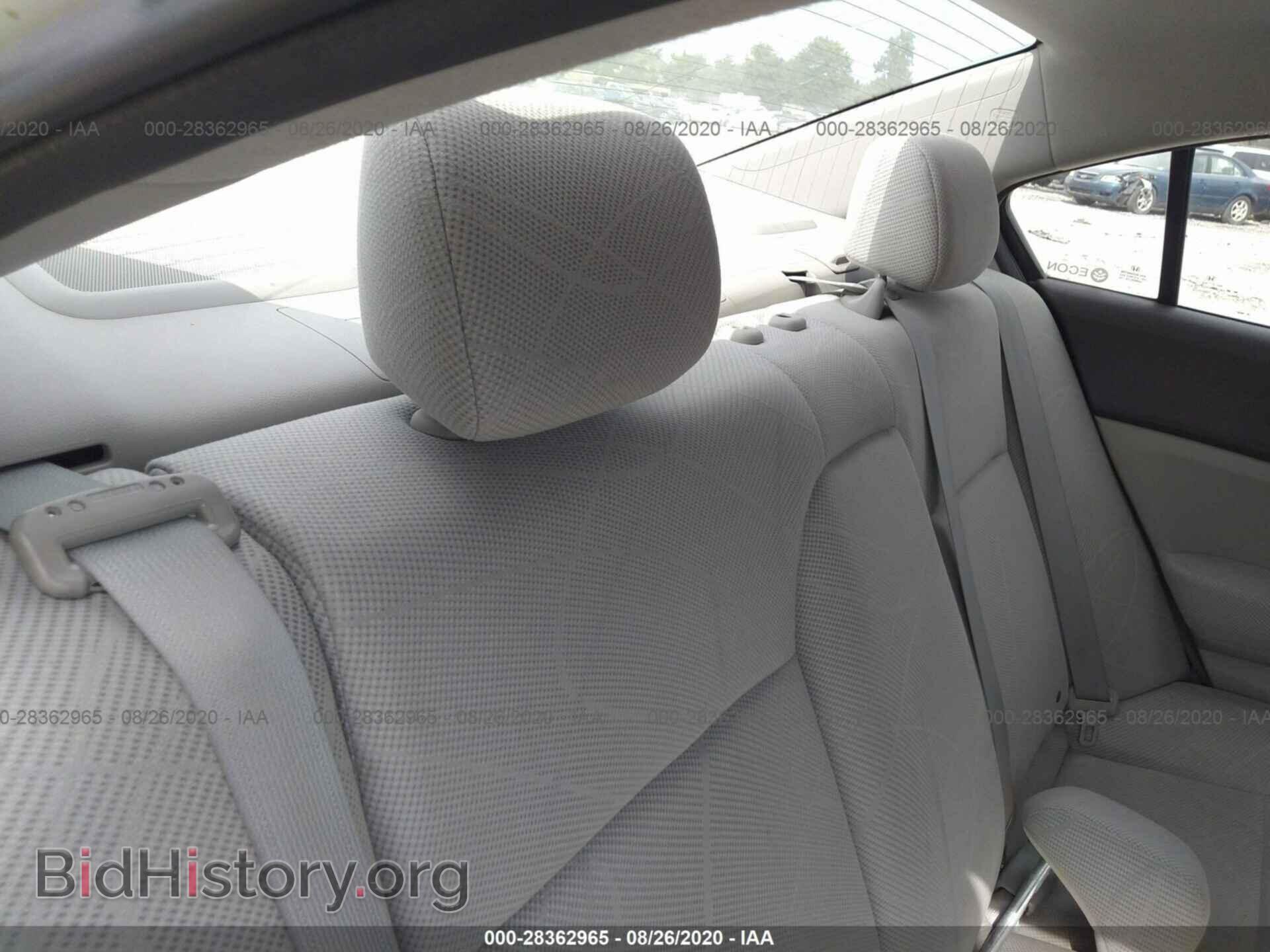 2012 HONDA CIVIC SDN - VIN: 2HGFB2F52CH561420 - Фото 8