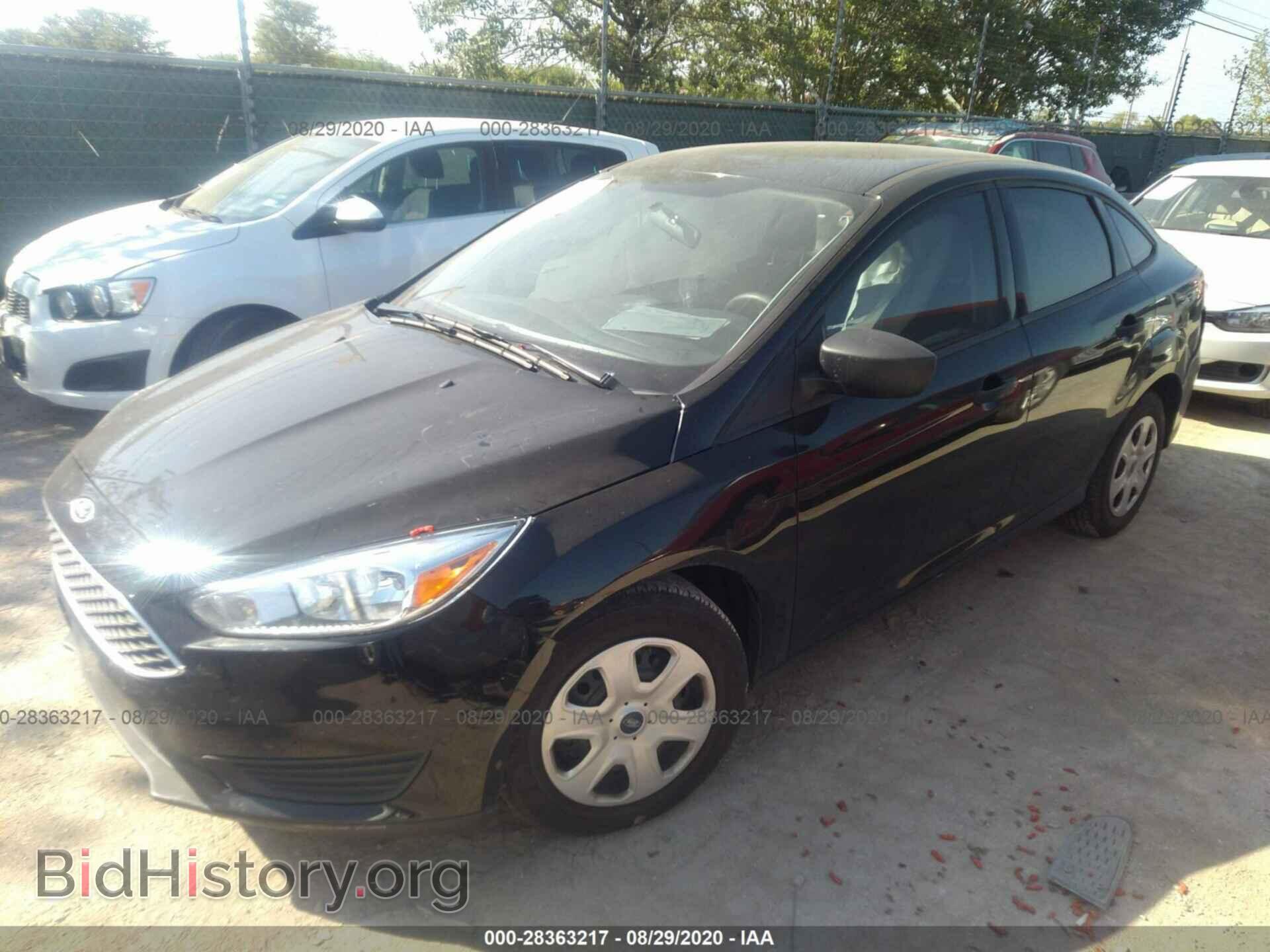 2018 FORD FOCUS - VIN: 1FADP3E21JL321592 - Фото 2