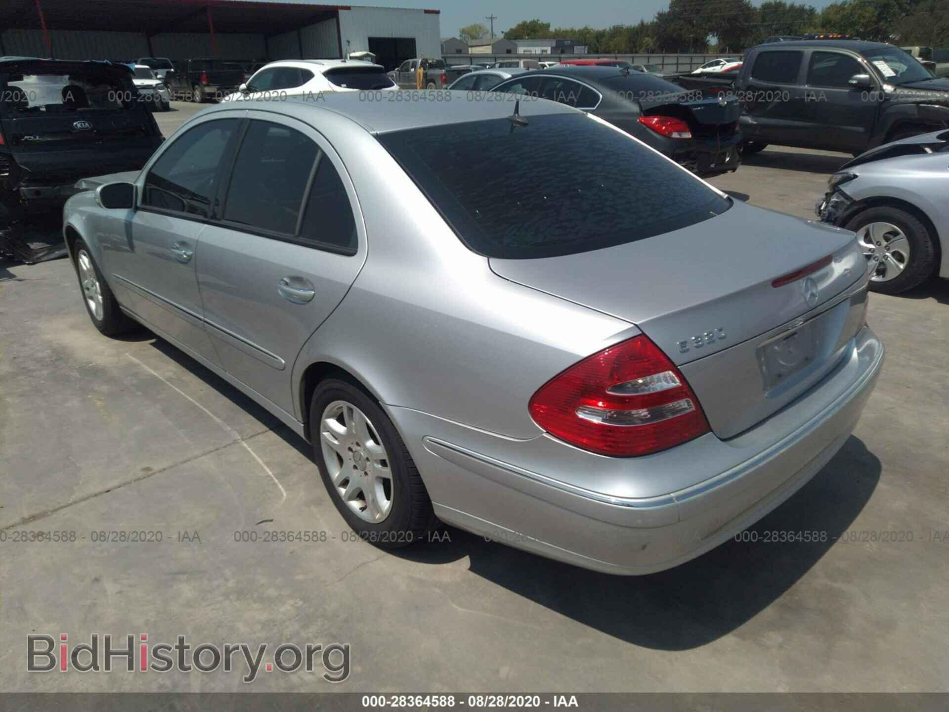 2003 MERCEDES-BENZ E-CLASS - VIN: WDBUF65JX3A194313 - Фото 3