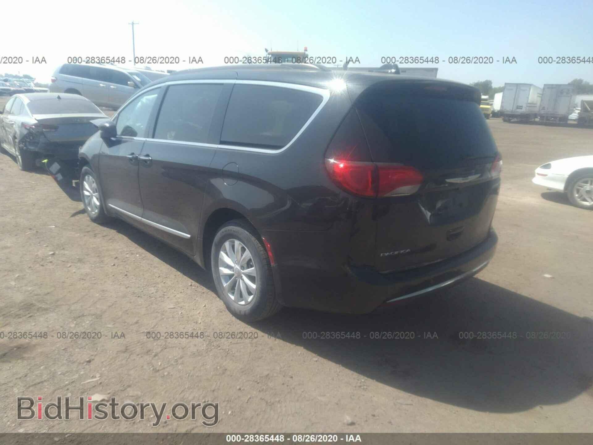 2017 CHRYSLER PACIFICA - VIN: 2C4RC1BG8HR613631 - Фото 3