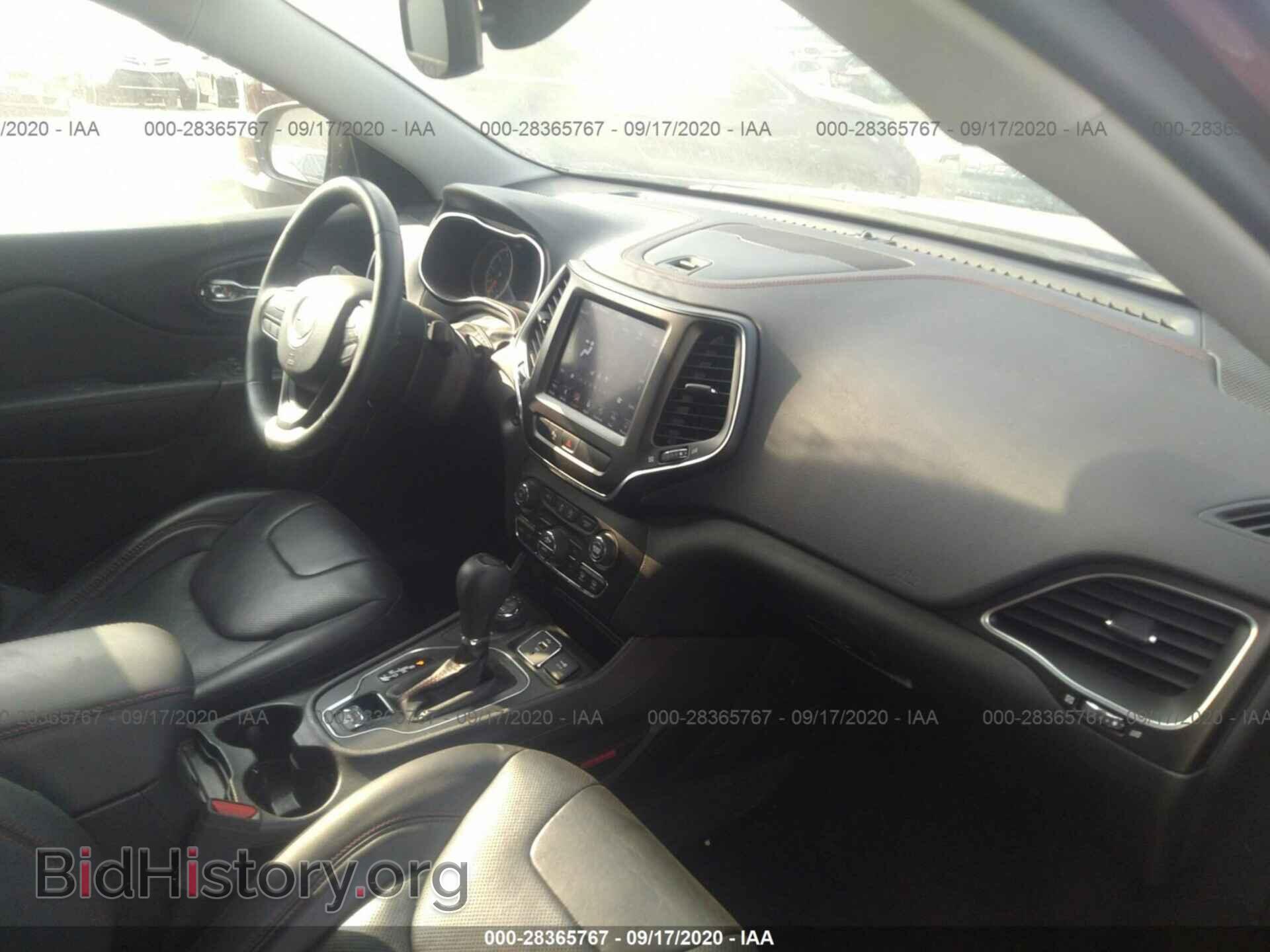 2019 JEEP CHEROKEE - VIN: 1C4PJMBX9KD237577 - Фото 5