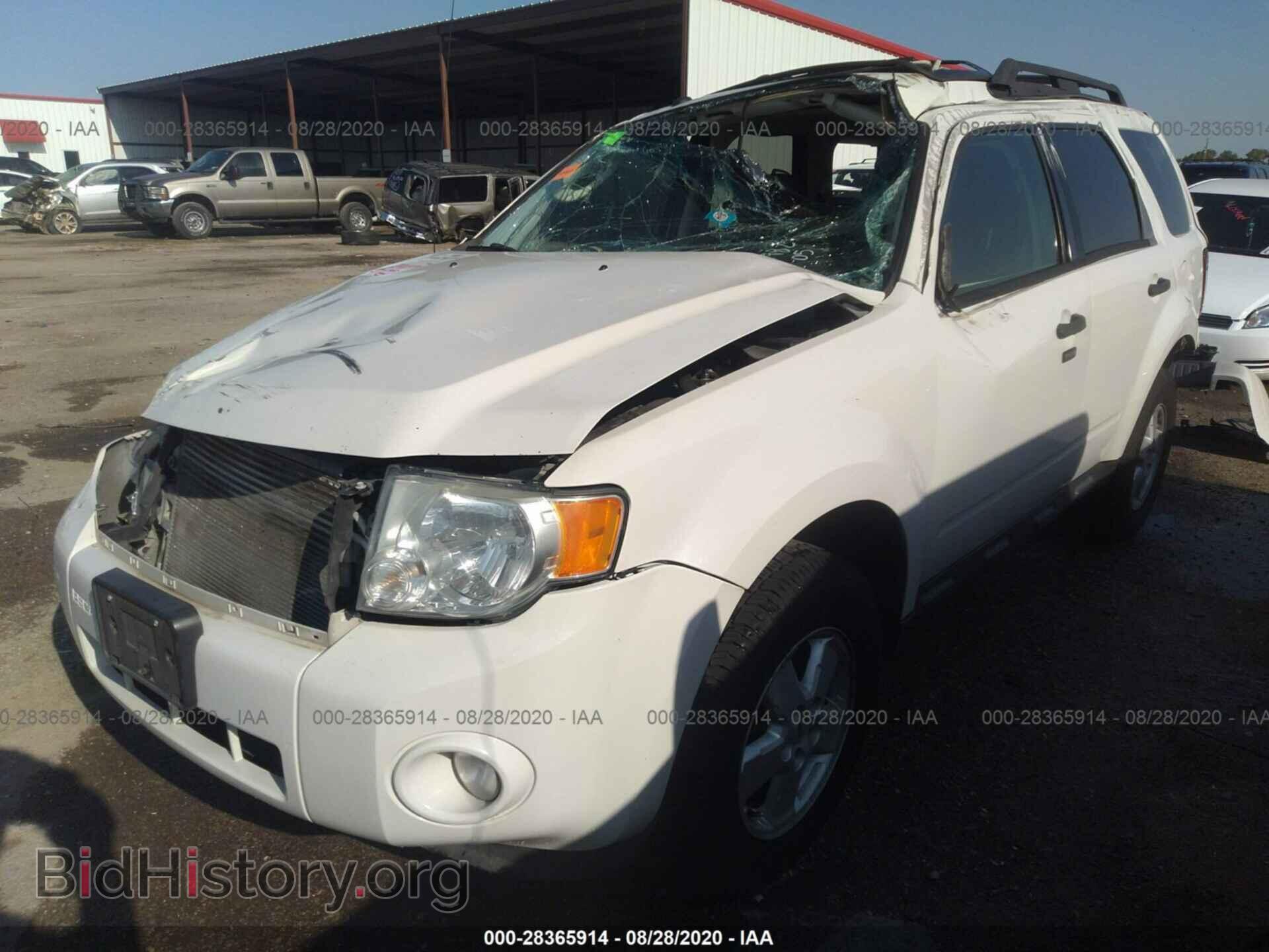 2009 FORD ESCAPE - VIN: 1FMCU03719KA26730 - Фото 2