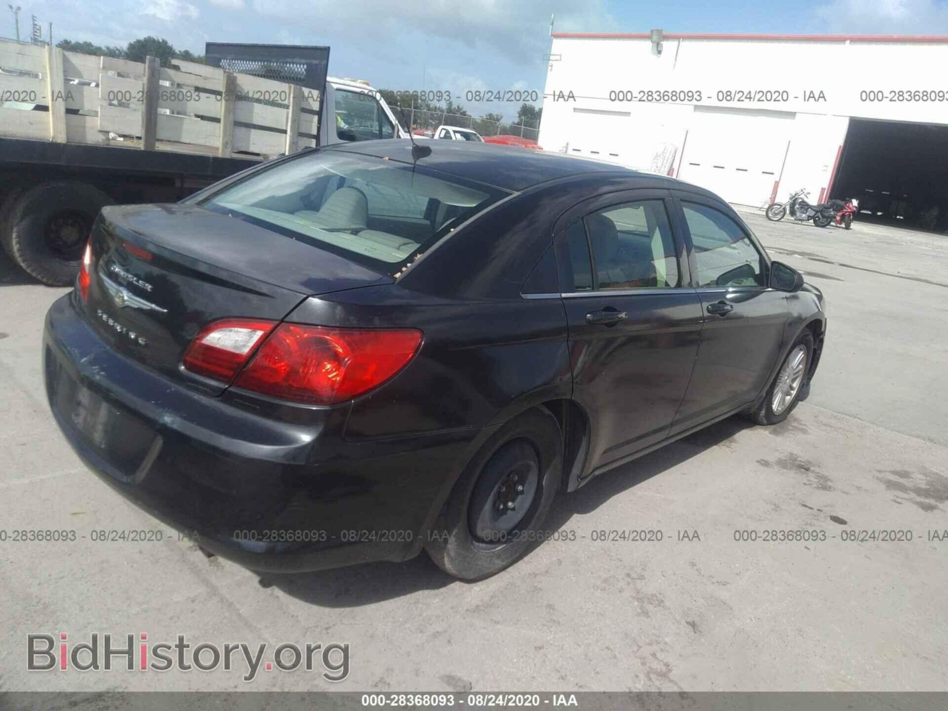 2009 CHRYSLER SEBRING - VIN: 1C3LC56BX9N544598 - Фото 4